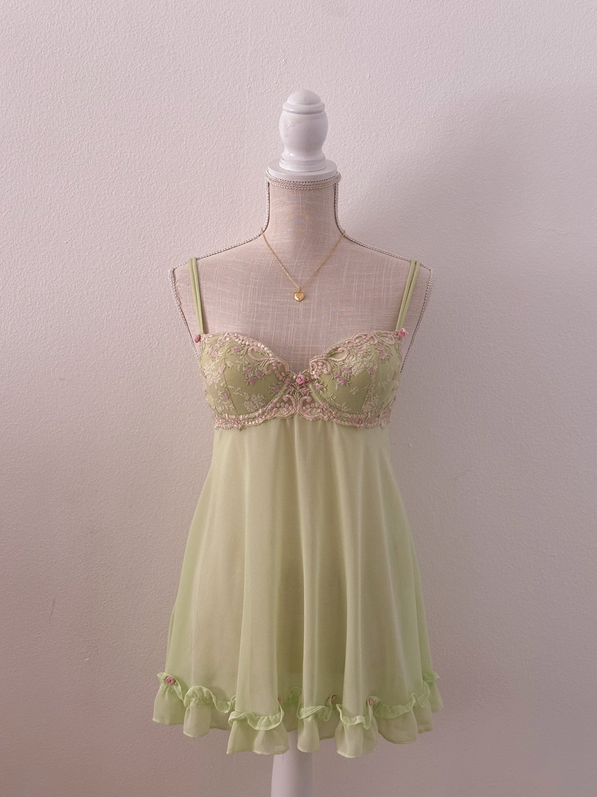 Vintage Y2K green delicate princess babydoll nightgown Size: S