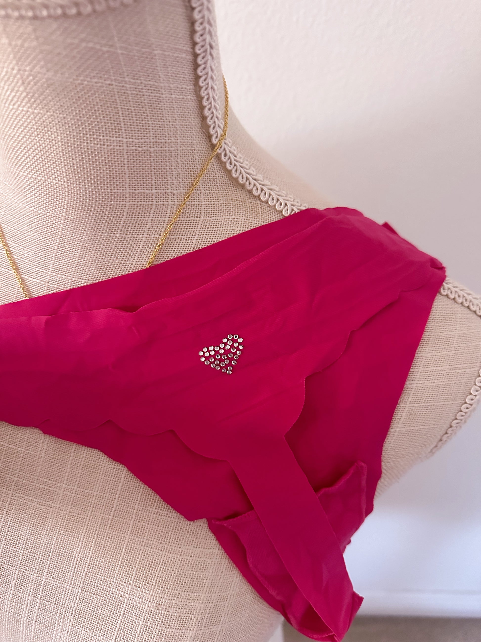 Vintage Victoria's Secret 4 piece santa lingerie set size: 34 C/ S