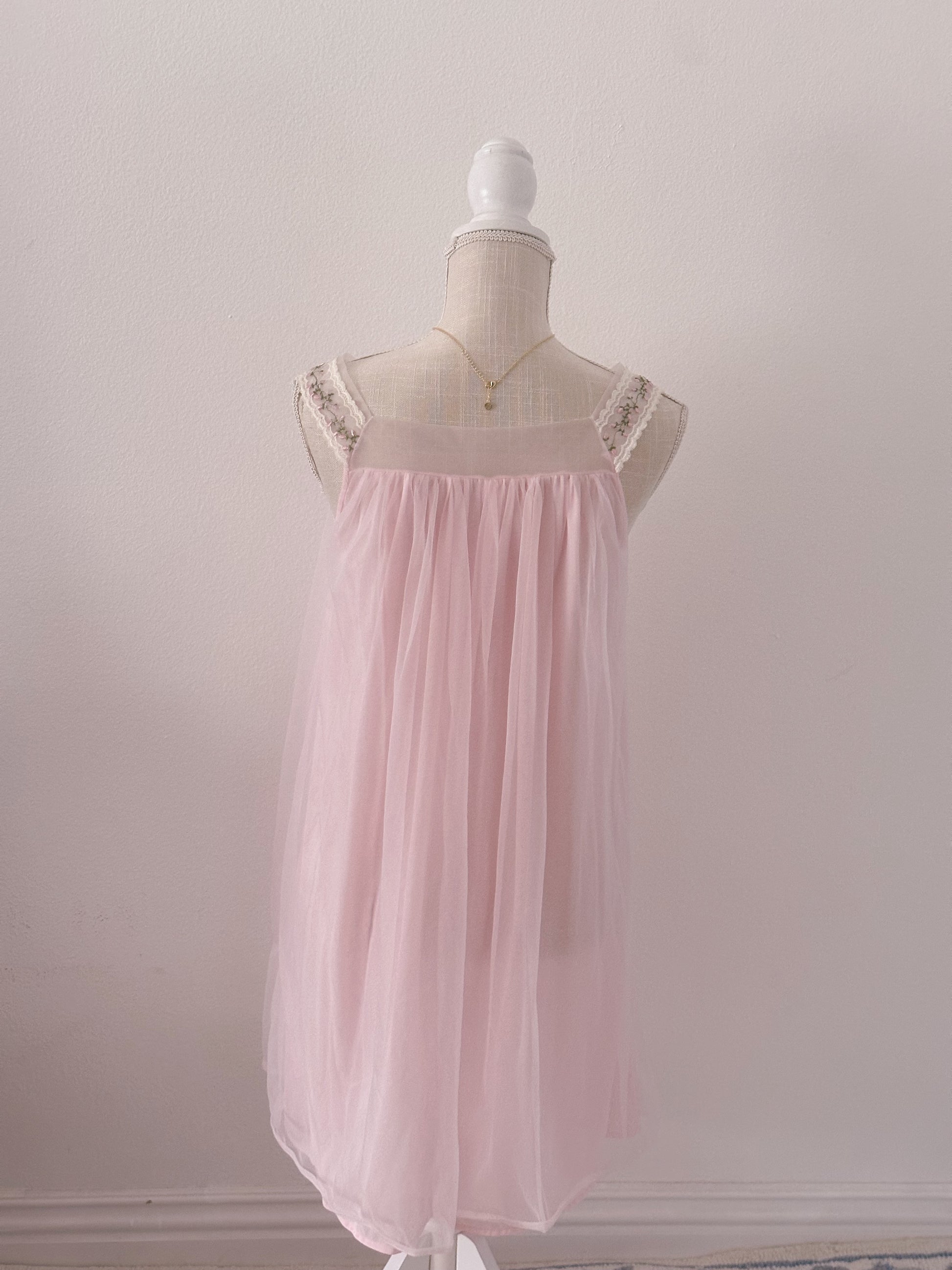 Vintage 1960s Pink Babydoll slip dress nightgown size: M