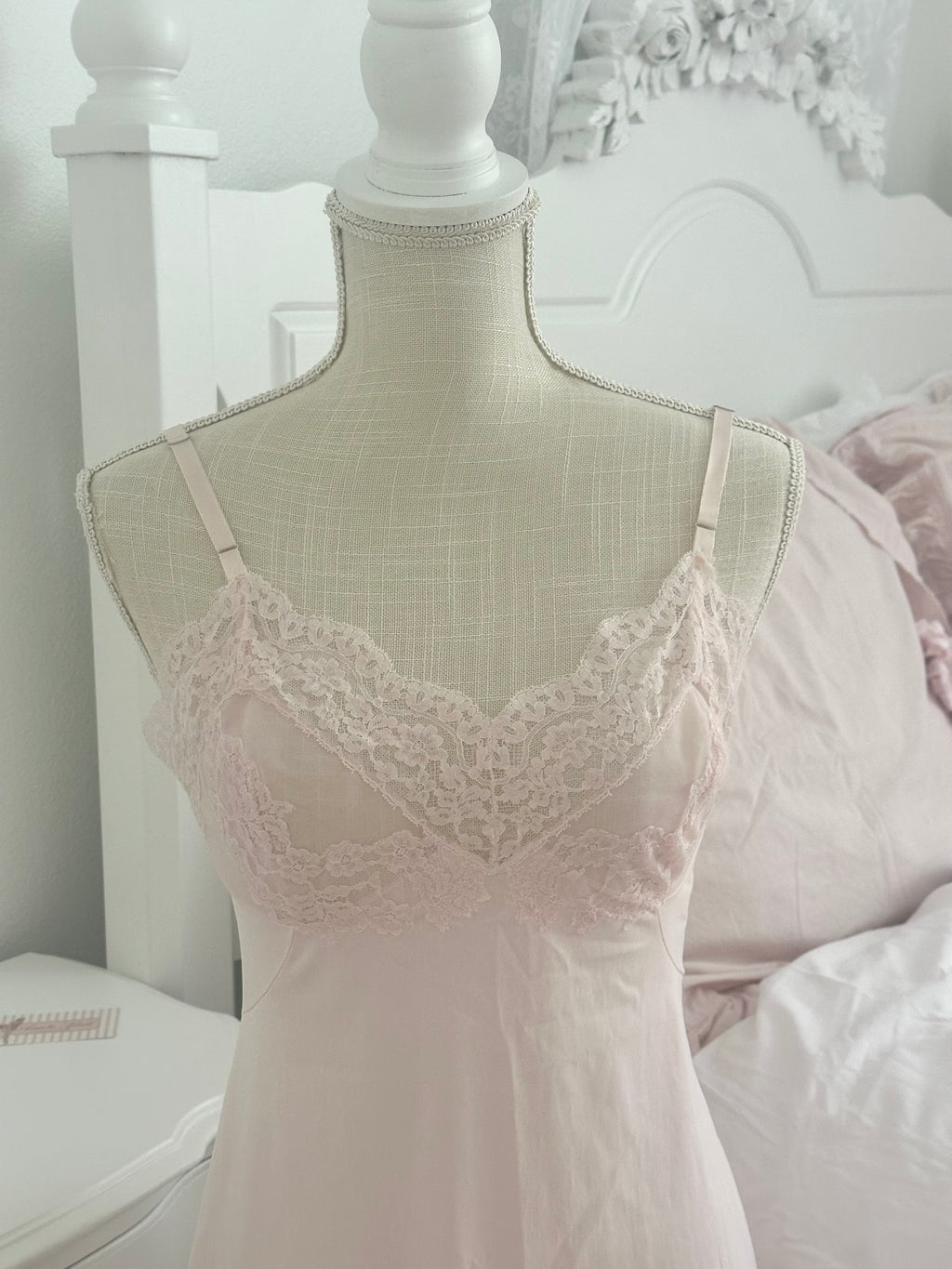 Vintage 1970s Pink Lace Slip Dress Size: XS (34A)