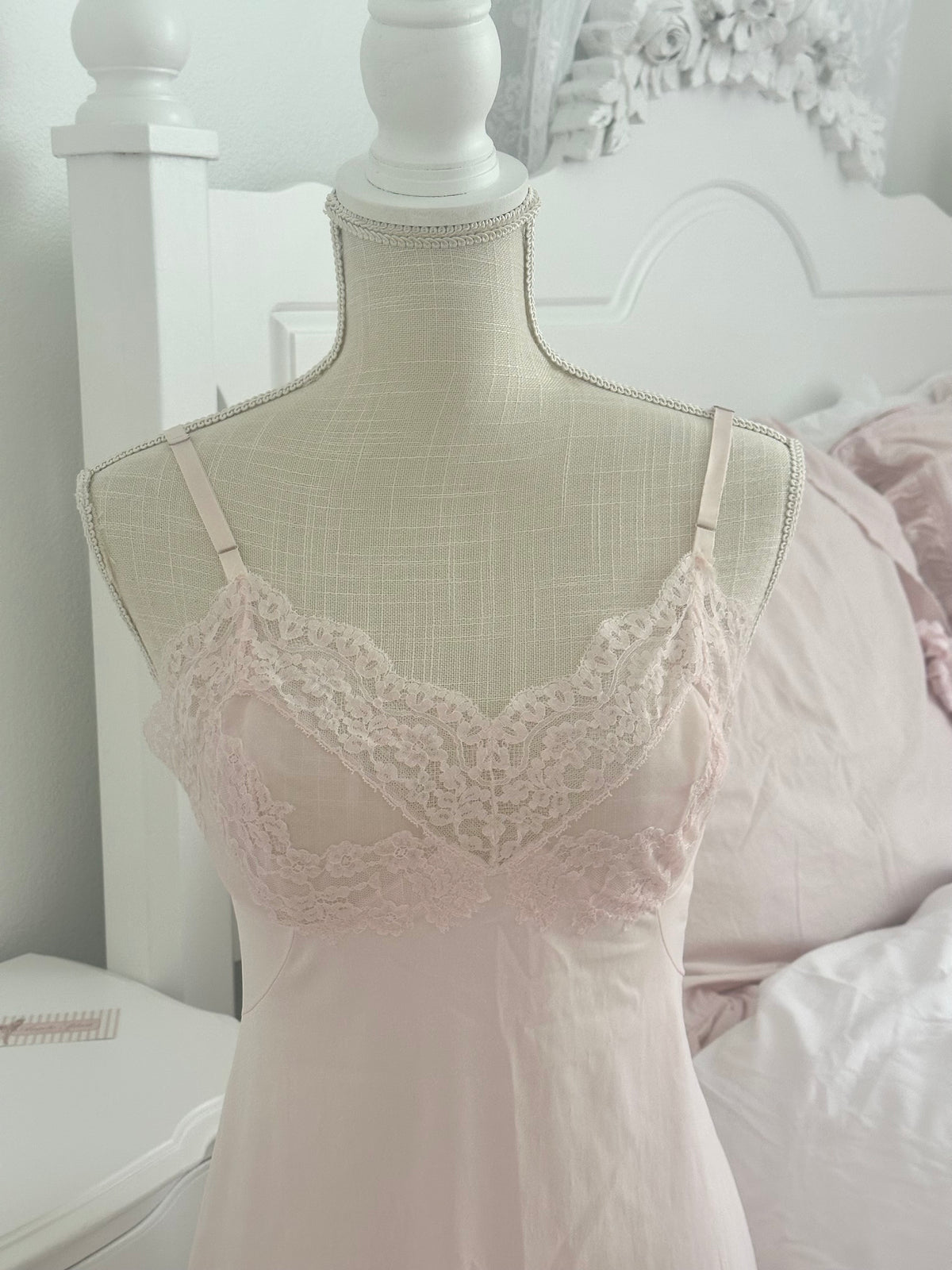 Vintage 1970s Pink Lace Slip Dress Size: XS (34A)