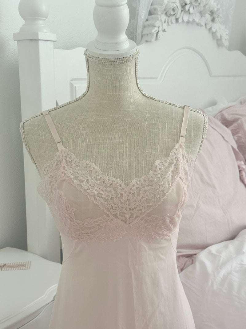 Vintage 1970s Pink Lace Slip Dress Size: XS (34A)
