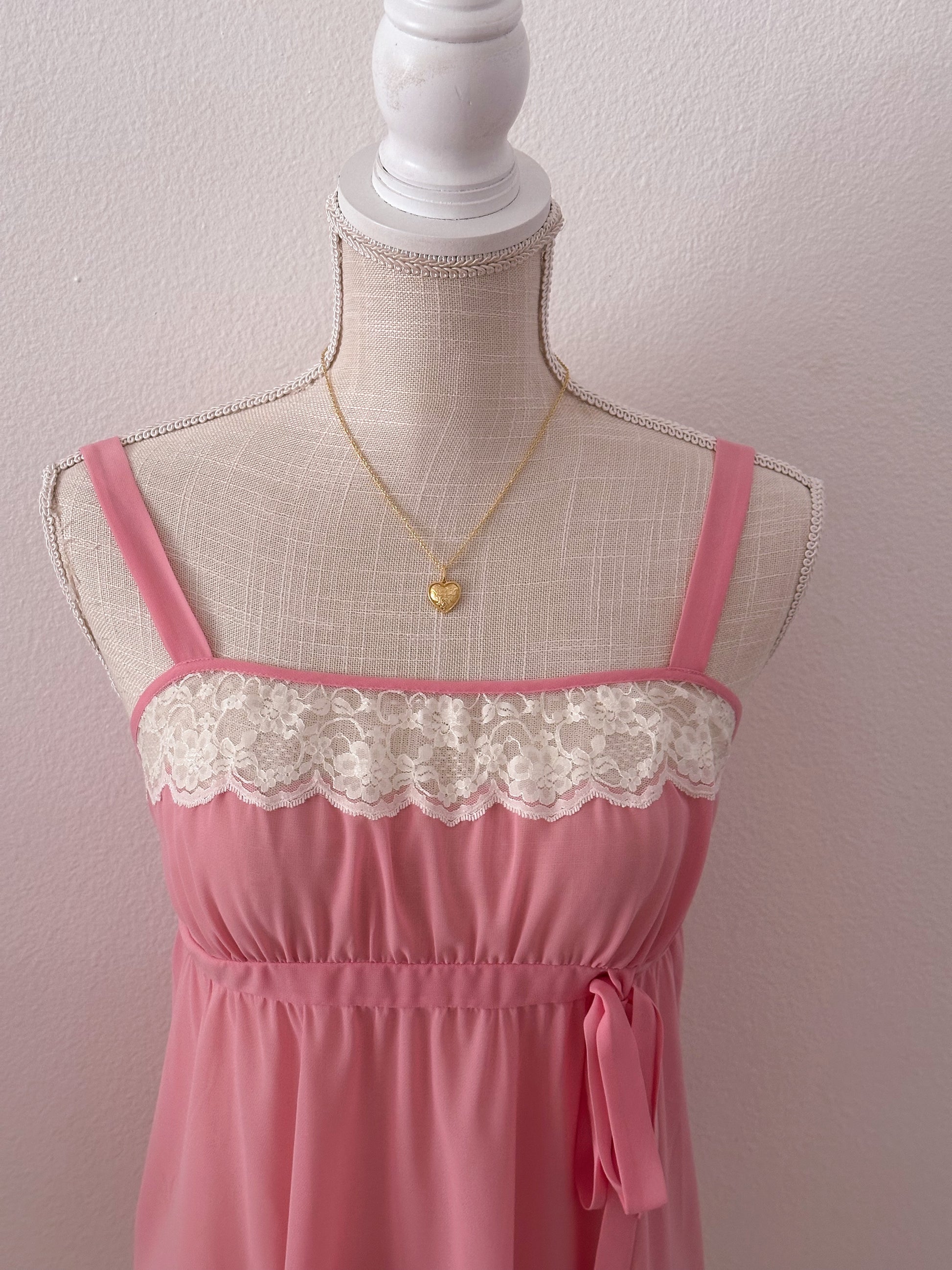 Vintage Victoria's Secret, pink baby doll set size: xs