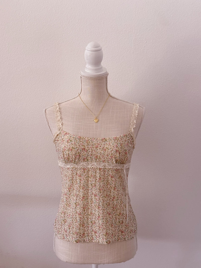 Vintage shabby chic floral cami top size: XS/S