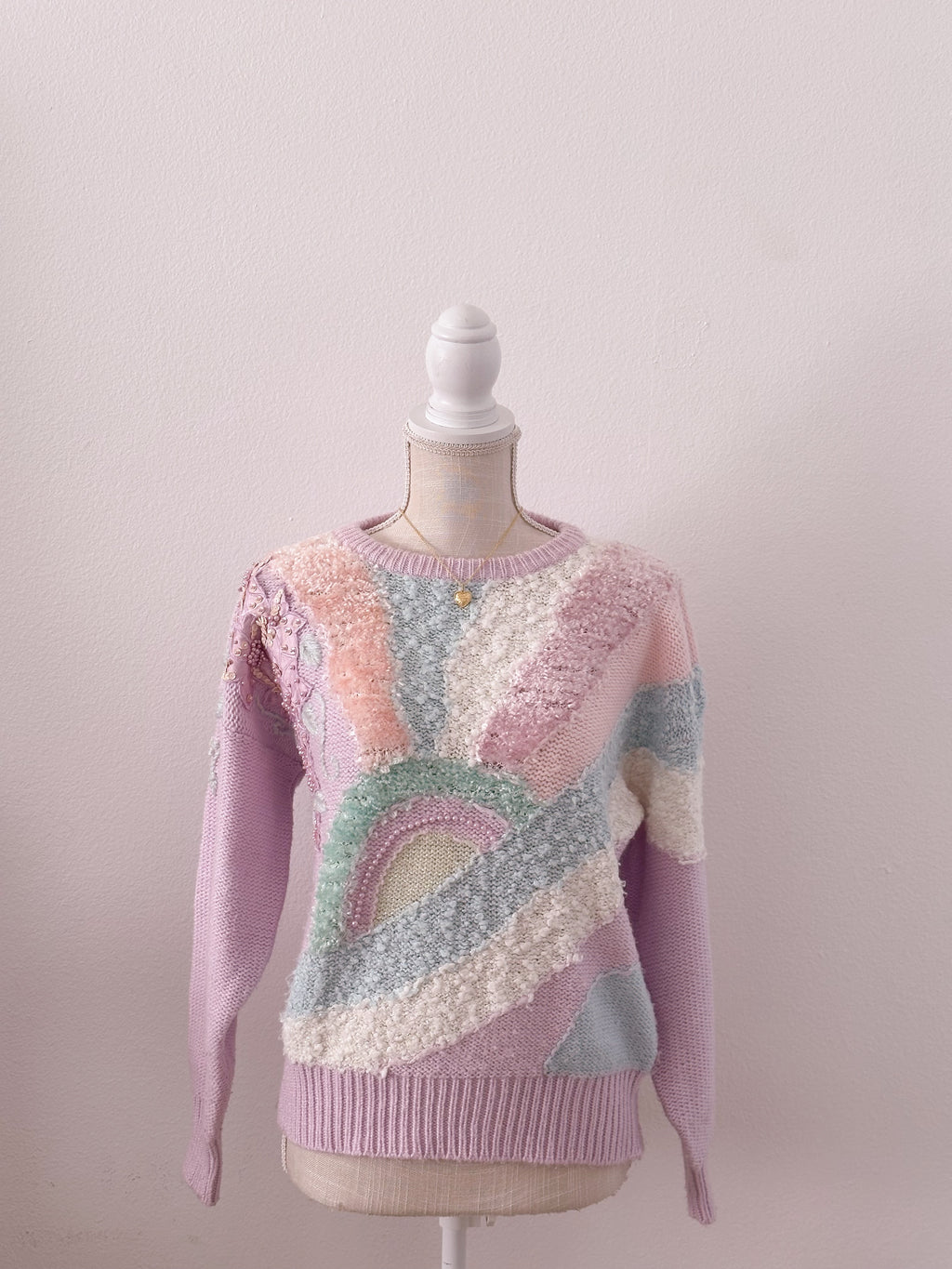 Shabby chic vintage Sweater size: L