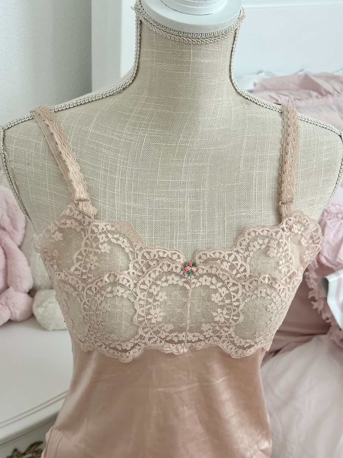 Vintage 1980s Beige Nude Sheer Bust Cami Top Size: XS/S