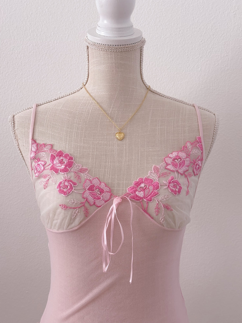 Vintage pink aurora sheer cami set size: S