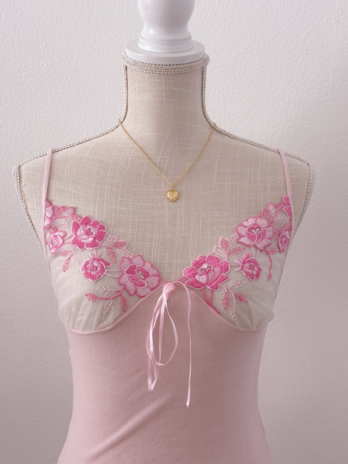 Vintage pink aurora sheer cami set size: S