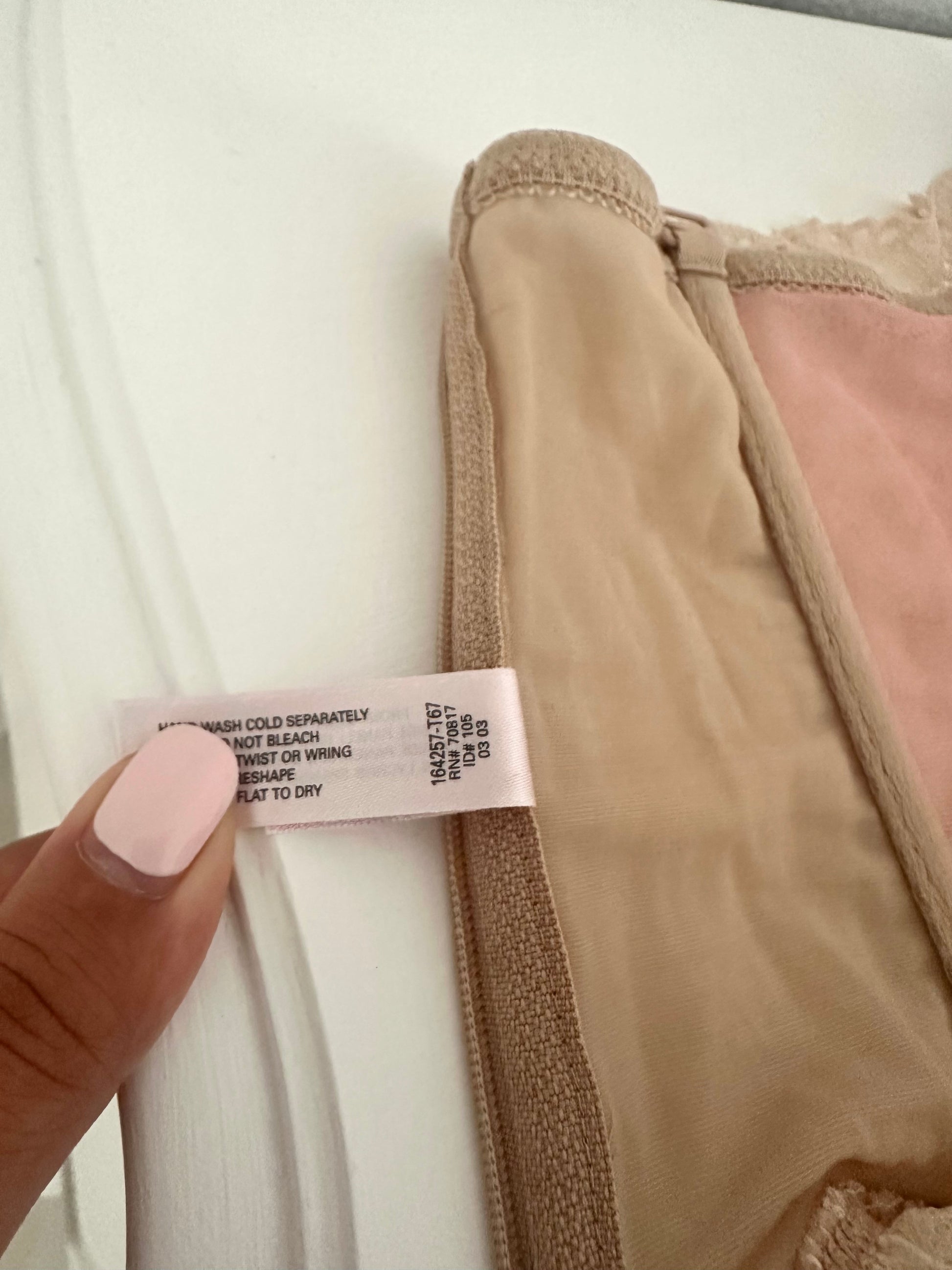 Vintage 2003 Victoria’s Secret Pink/Nude Butterfly Corset Top Size: L (Fits M)