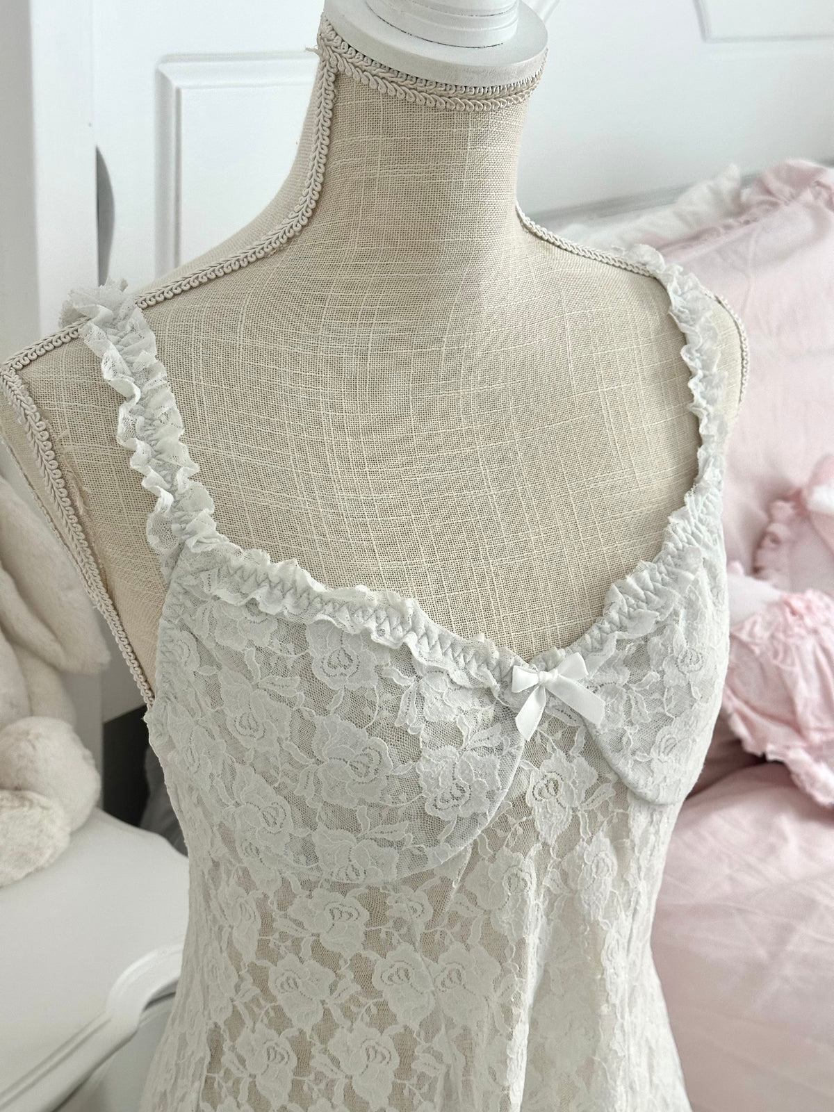 Vintage Y2K Cinema Etoile White Lace Babydoll Dress Madison Beer Size: M