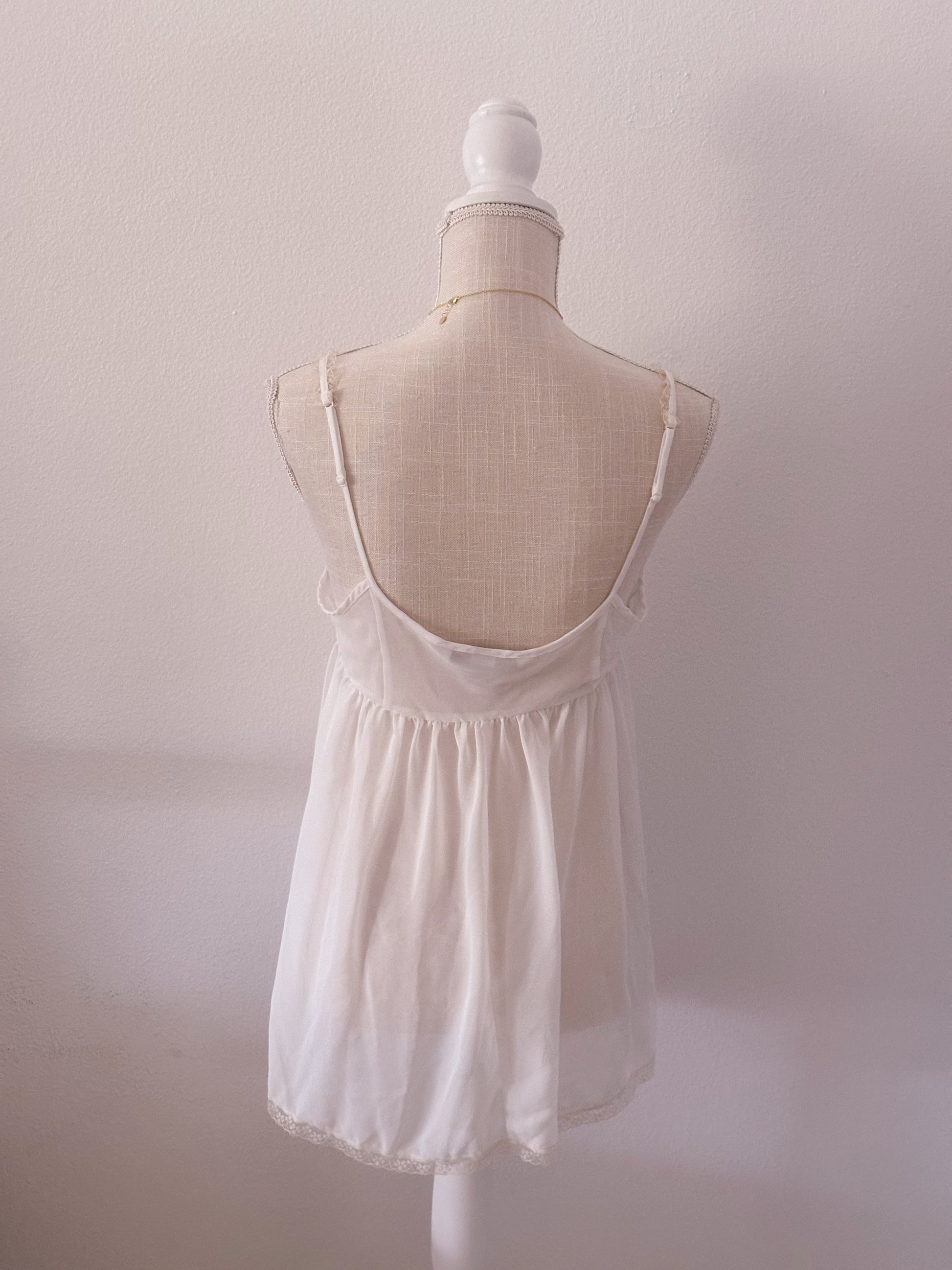 Victoria's Secret white milkmaid babydoll sheer cami top size: S