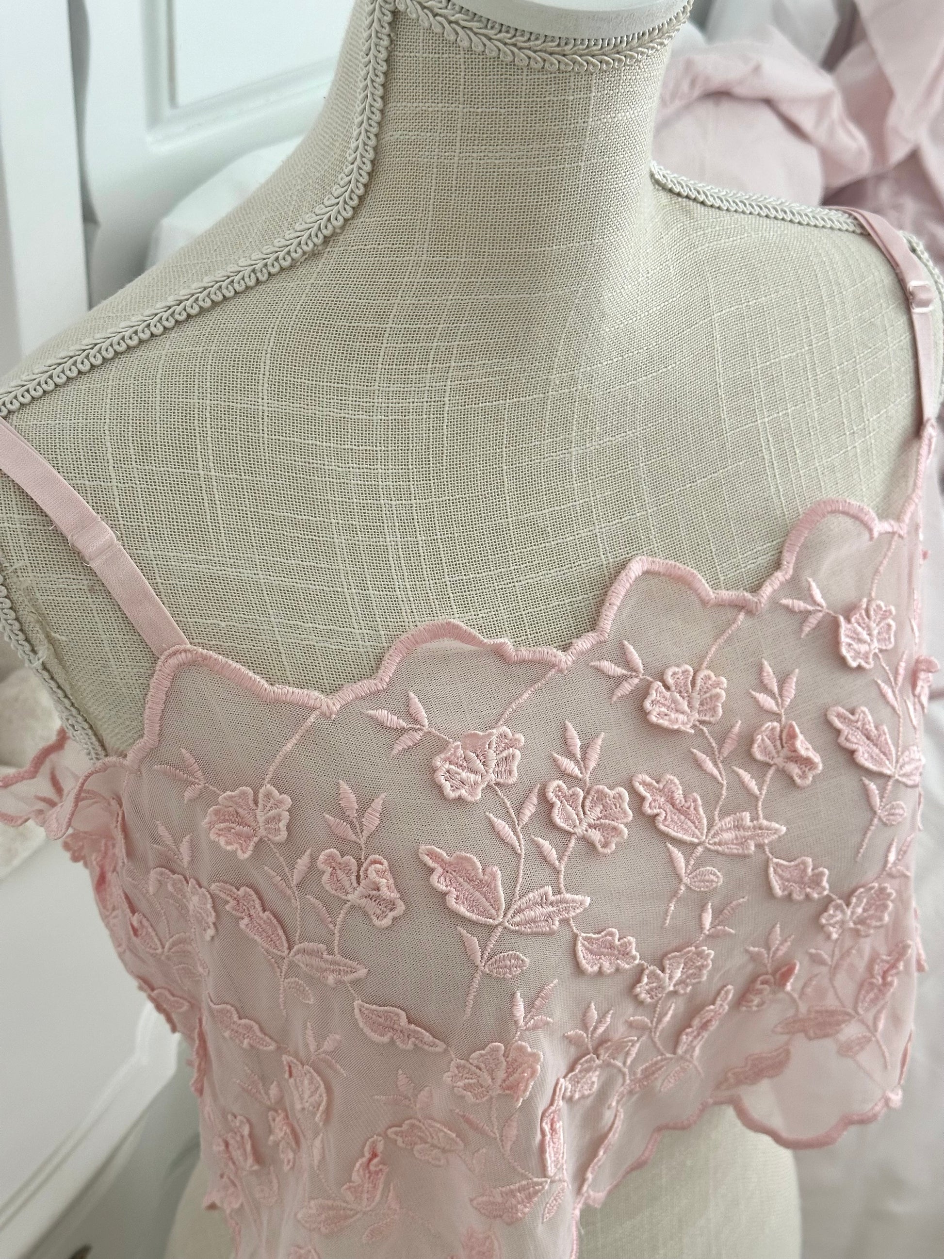 Vintage 2000 Victoria’s Secret Pink Sheer Lace Cami Top Size: XL
