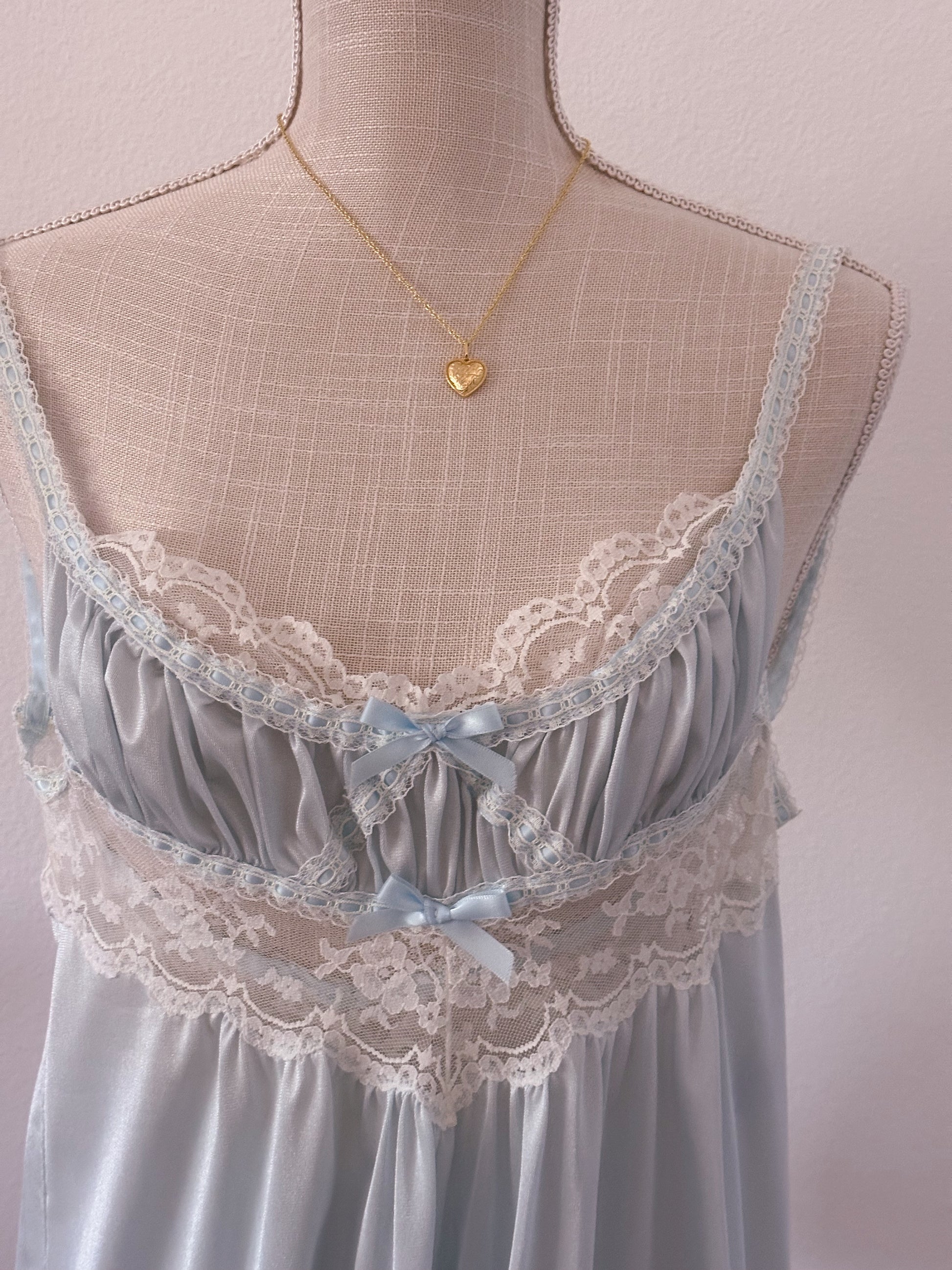 Vintage 1950s Wendy darling blue nightgown Size: xs