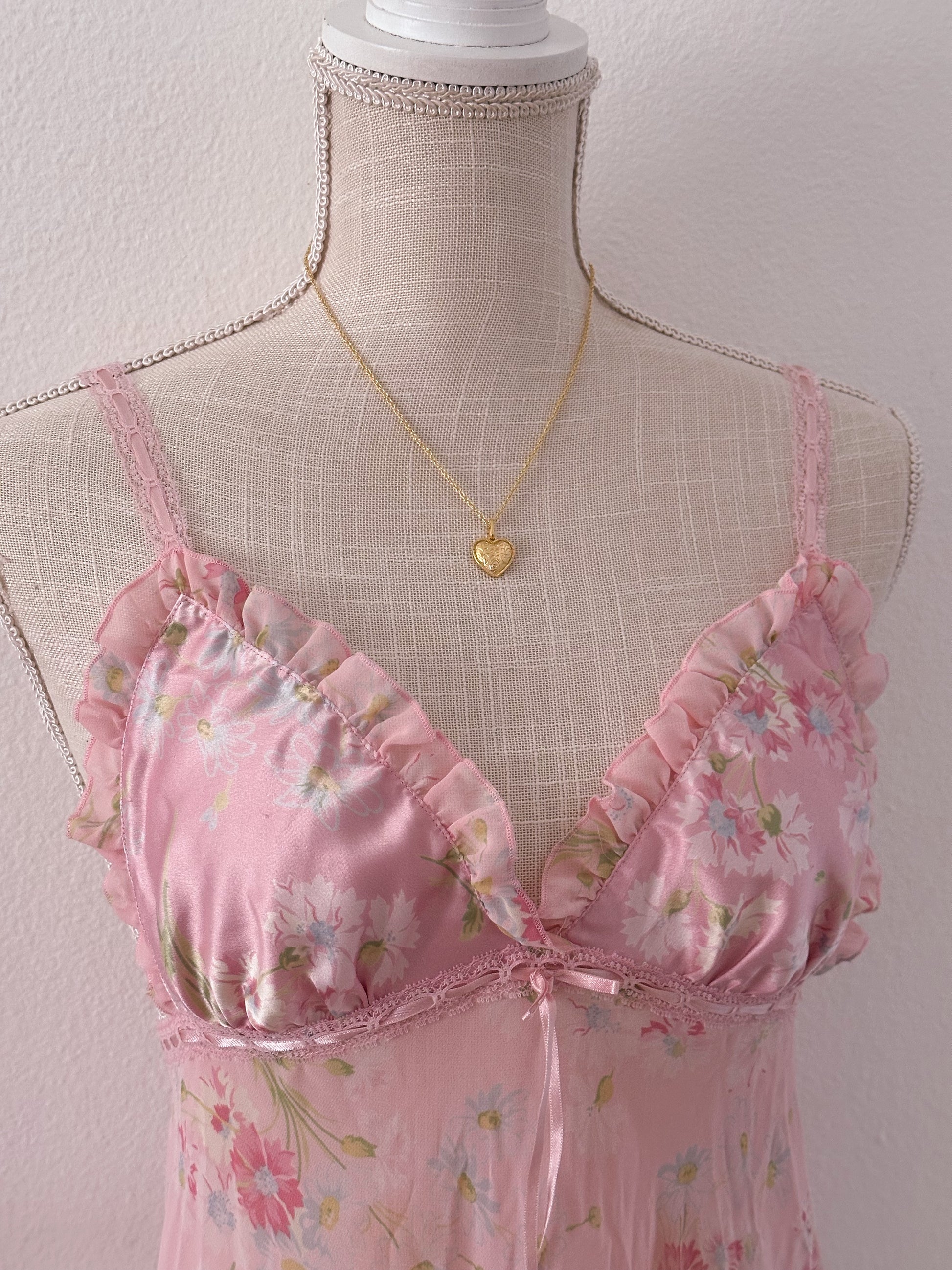 Vintage Victoria's Secret Pink Babydoll as seen on Maggie Lindemann size: S