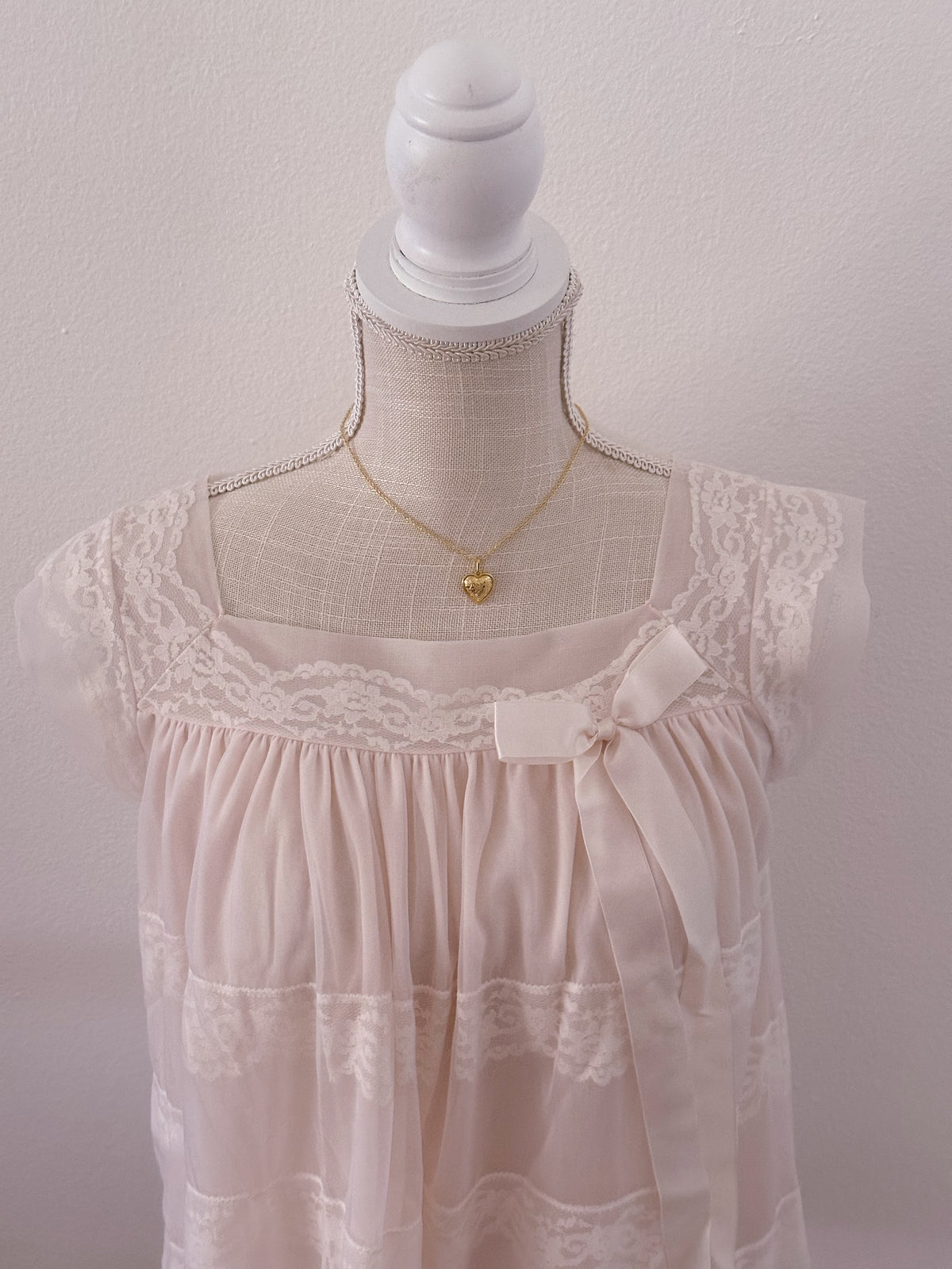 Vintage 1960s pink sheer babydoll top size: S
