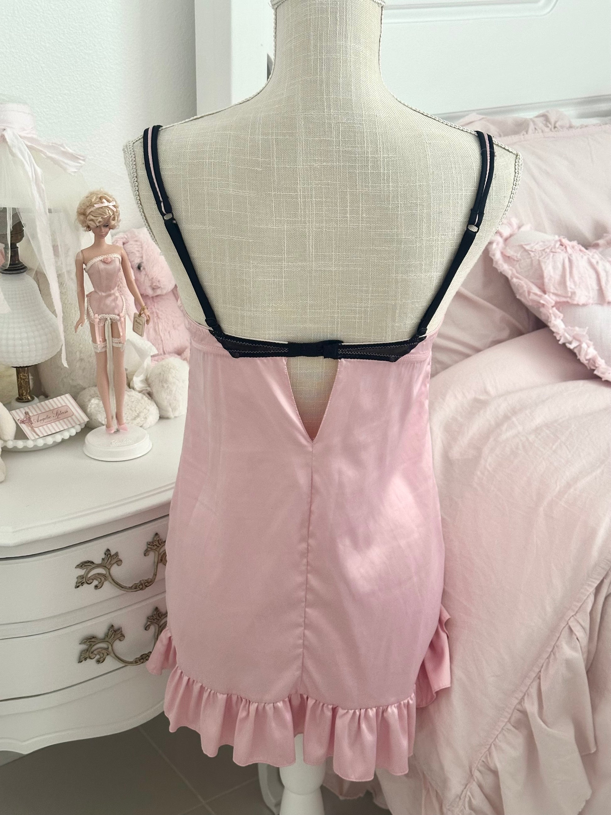 Vintage 2007 Victoria’s Secret Pink Satin Babydoll Slip Dress Size: 34B
