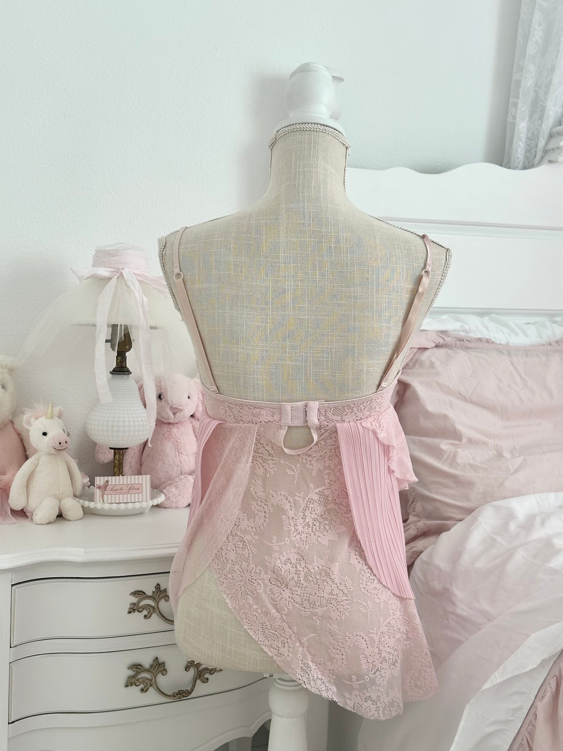 Vintage 2005 Victoria’s Secret Shabby Chic Tiered Babydoll Top Size: 34C