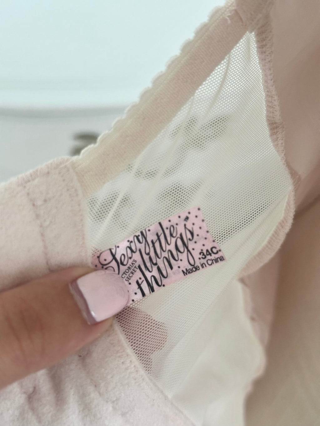 Vintage 2009 Victoria’s Secret Shabby Chic Babydoll Size: 34 C