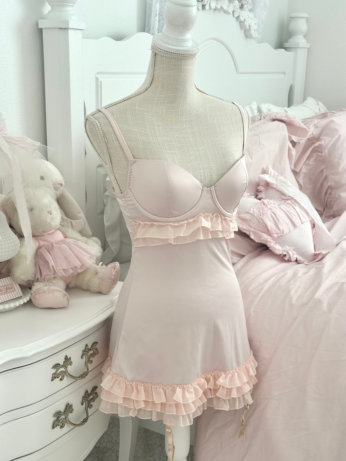 Vintage 2009 Victoria’s Secret Shabby Chic Babydoll Size: 34 C