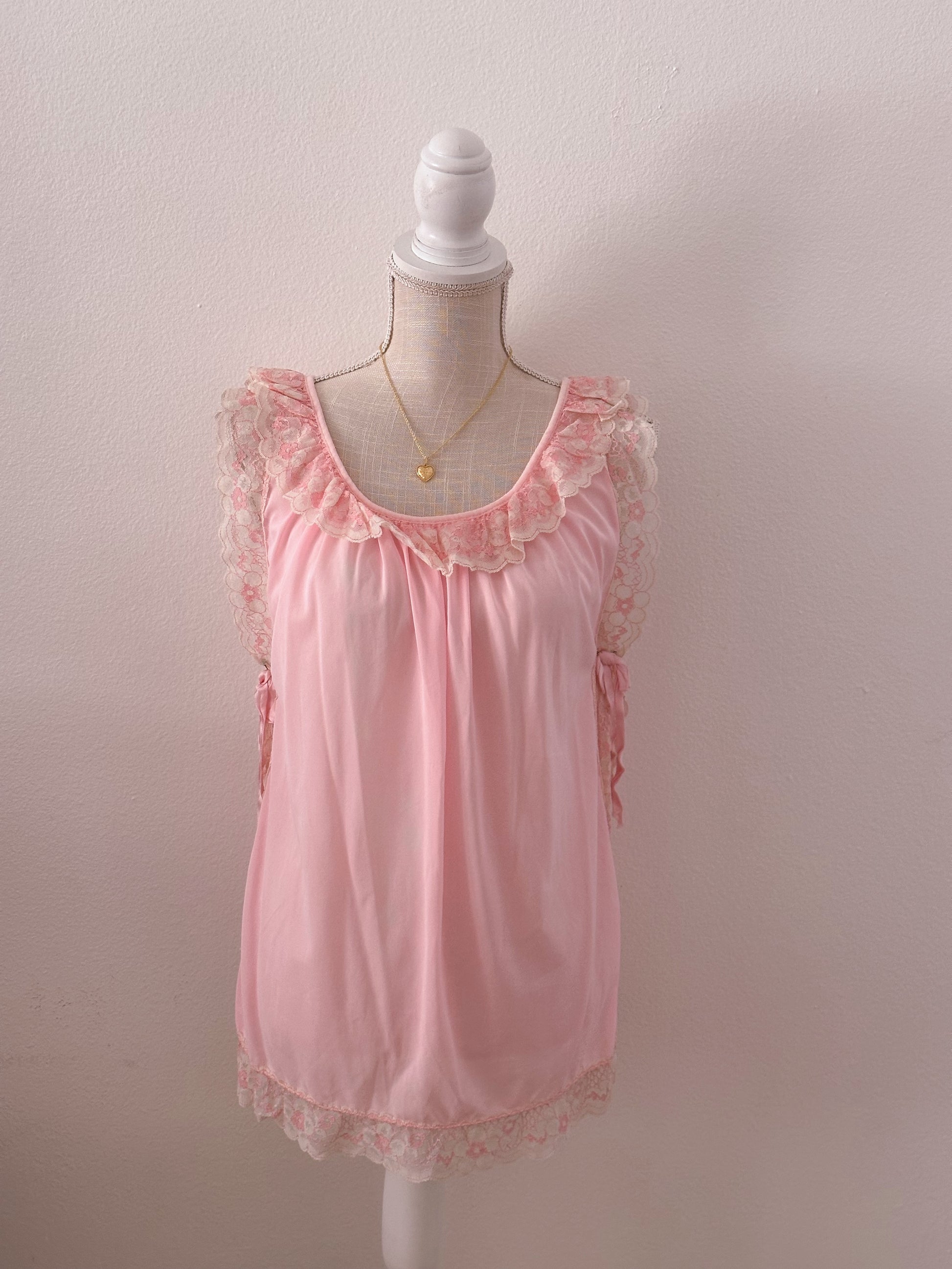Vintage 1950s Pink Babydoll top size: M
