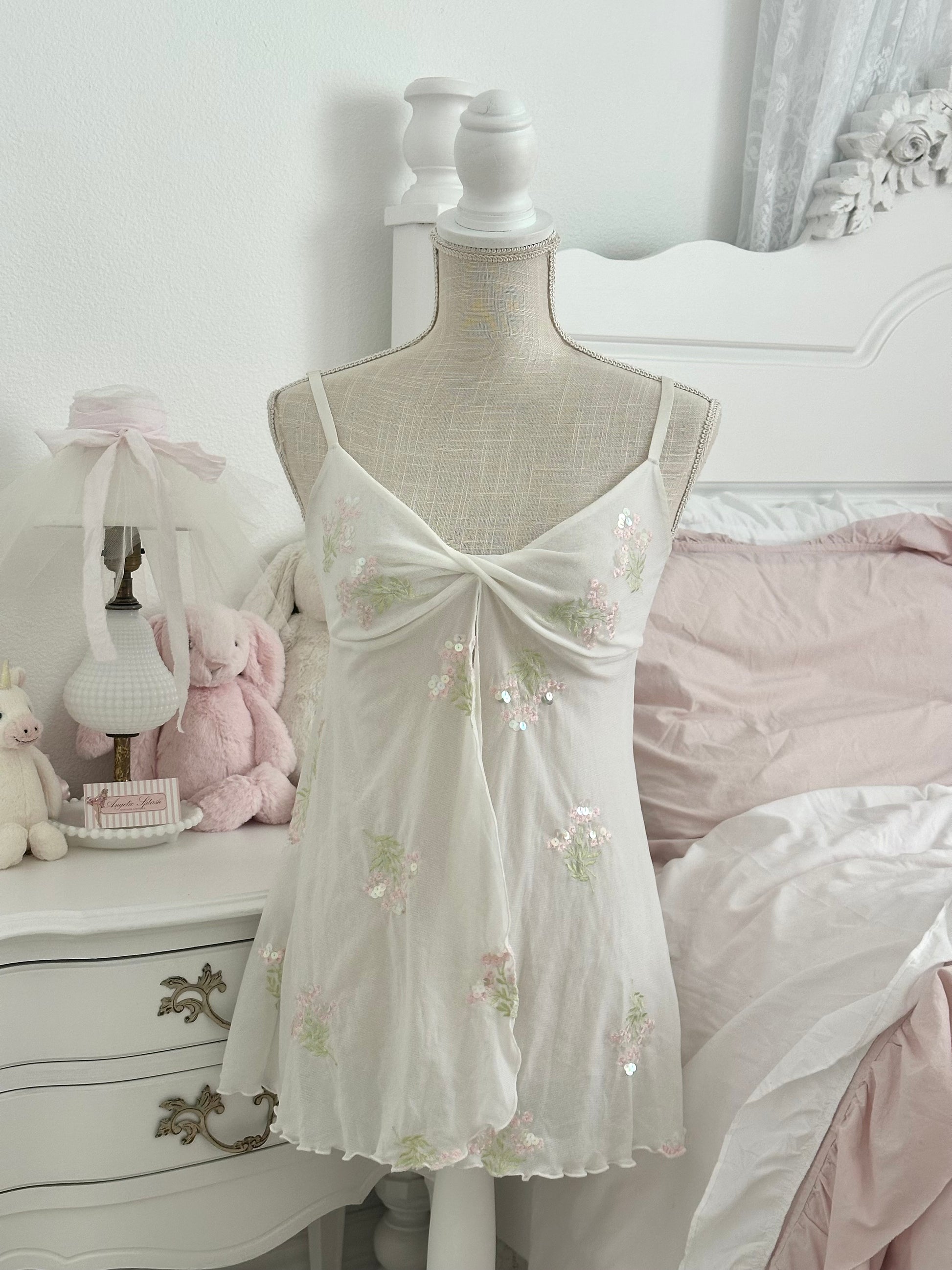 Vintage 2000 Victoria’s Secret Sequin Floral Babydoll Top Size: S