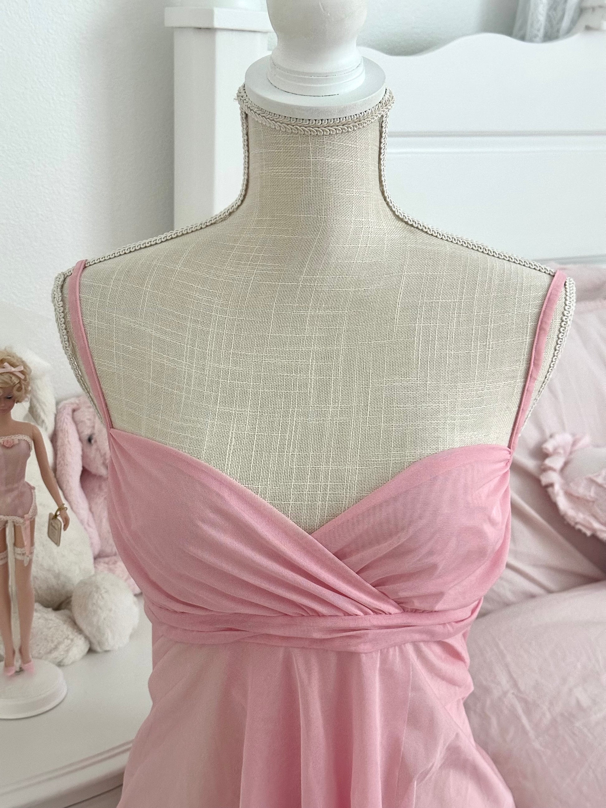Vintage 2004 Victoria’s Secret Pink Whimsical Tiered Cami Top Size: M