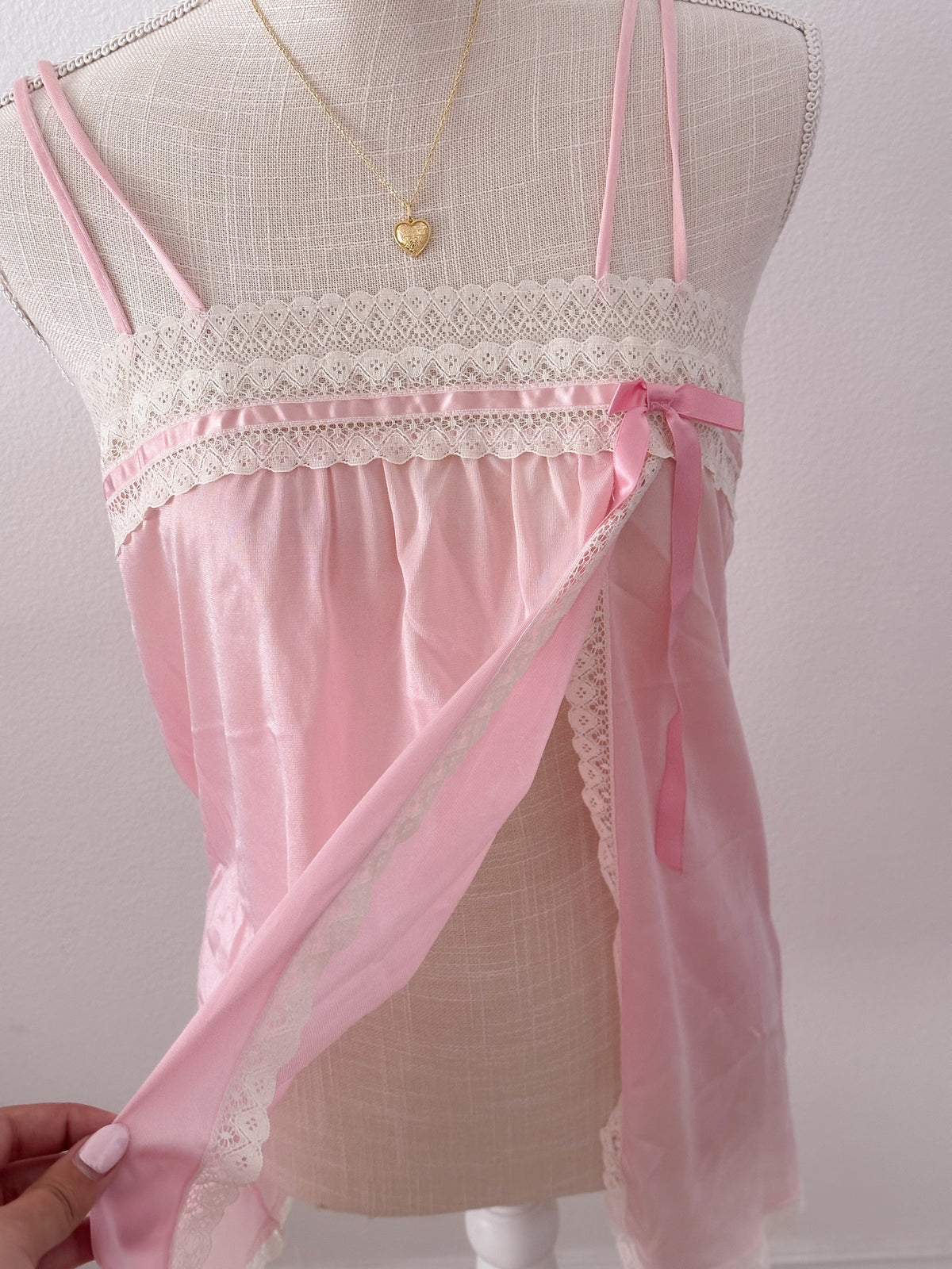 Vintage pink babydoll nightie from 1960s size: M