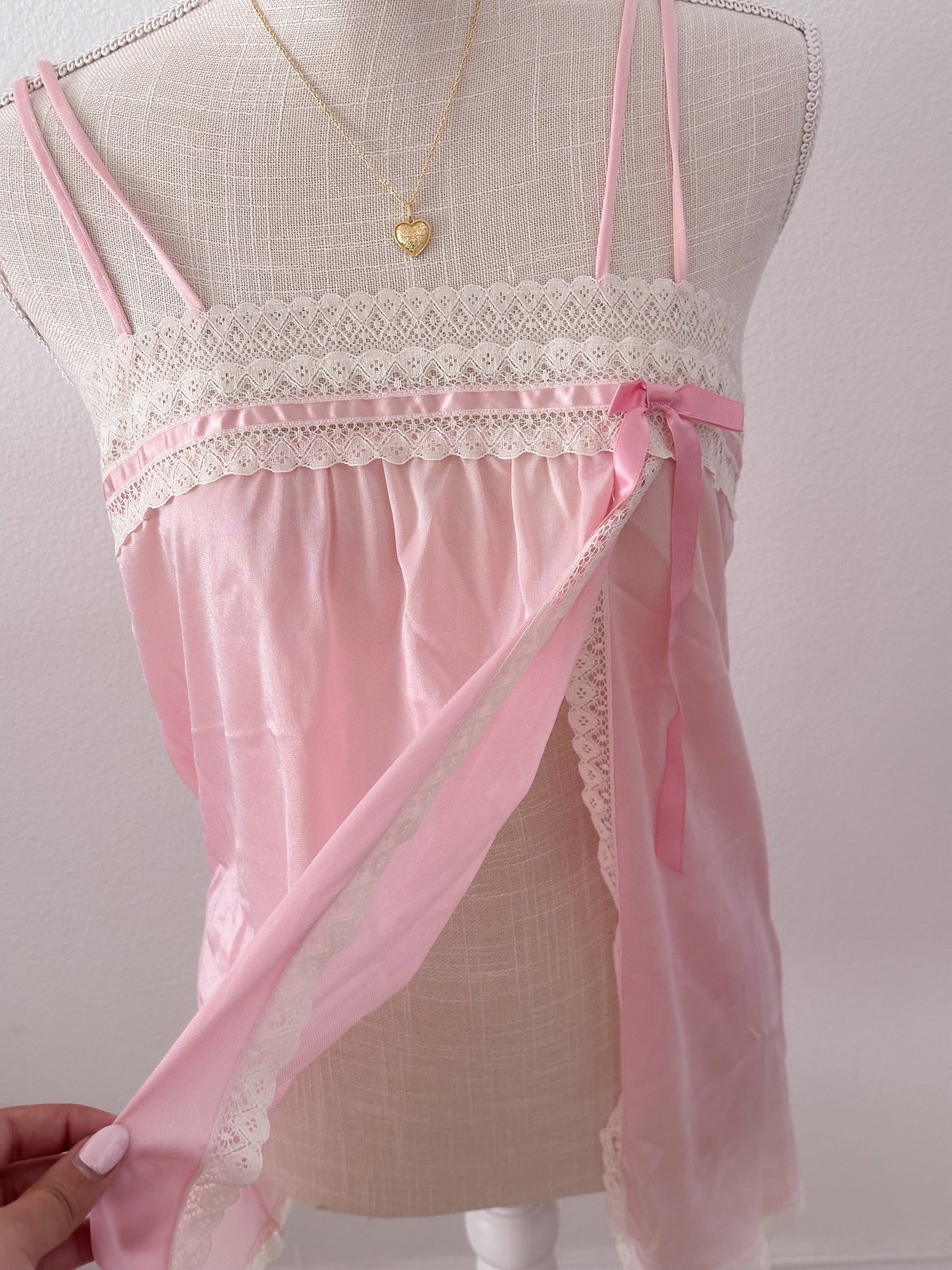Vintage pink babydoll nightie from 1960s size: M