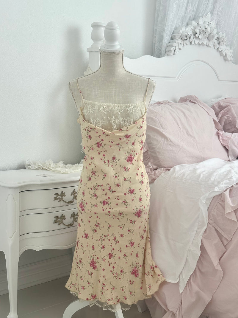 Vintage Victoria’s Secret for Hugo Buscati Archival Slip Dress Size: 6 (Small)