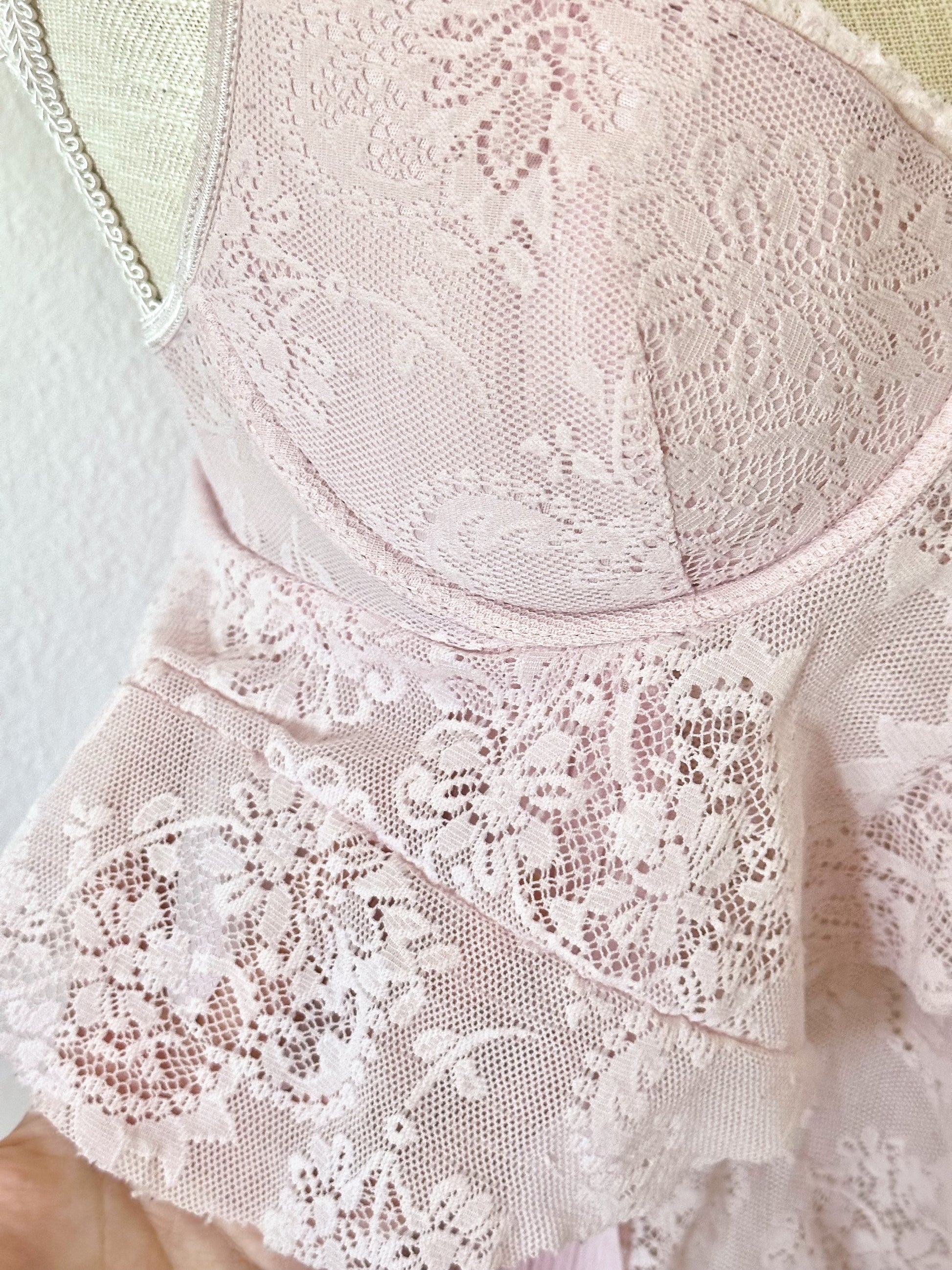 Vintage 2005 Victoria’s Secret Shabby Chic Babydoll Cami Top Size: 36B (Fits 34C)