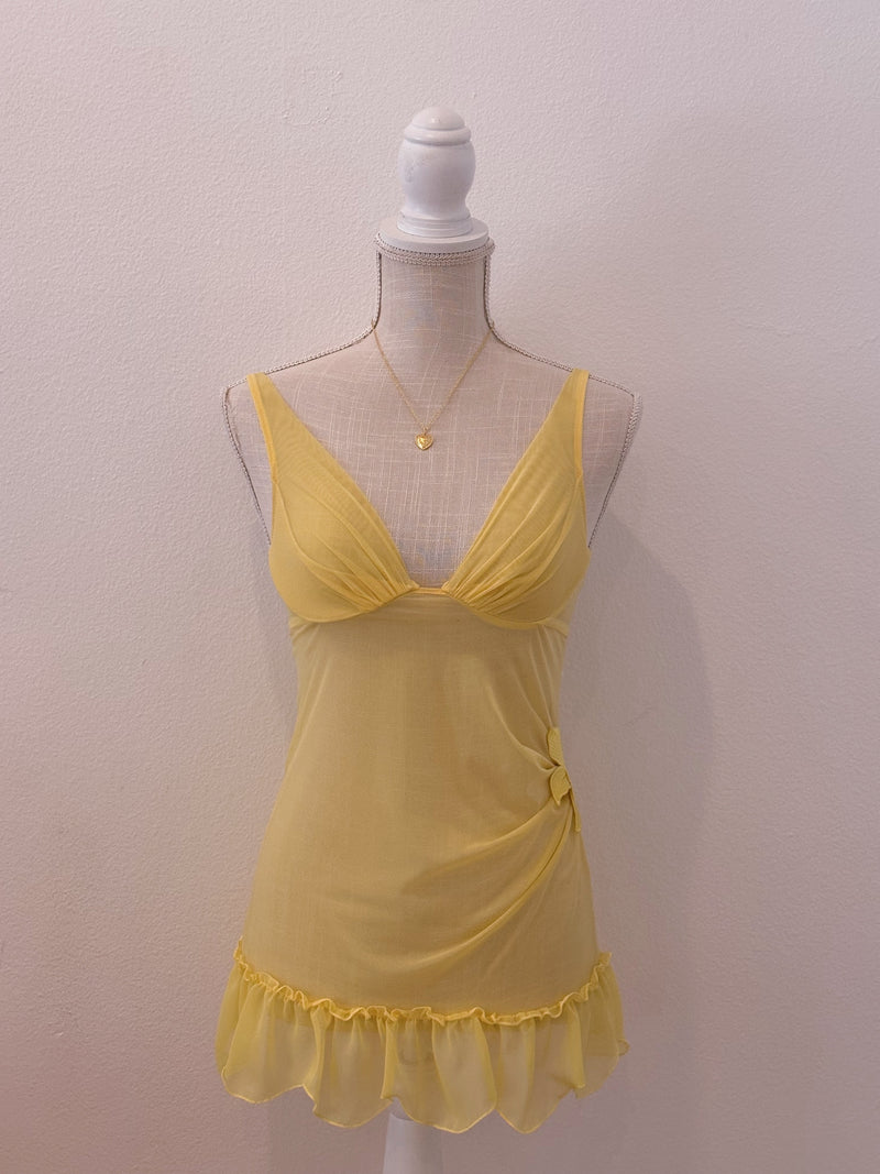 Victoria's Secret vintage yellow three-piece set Size: 34 B
