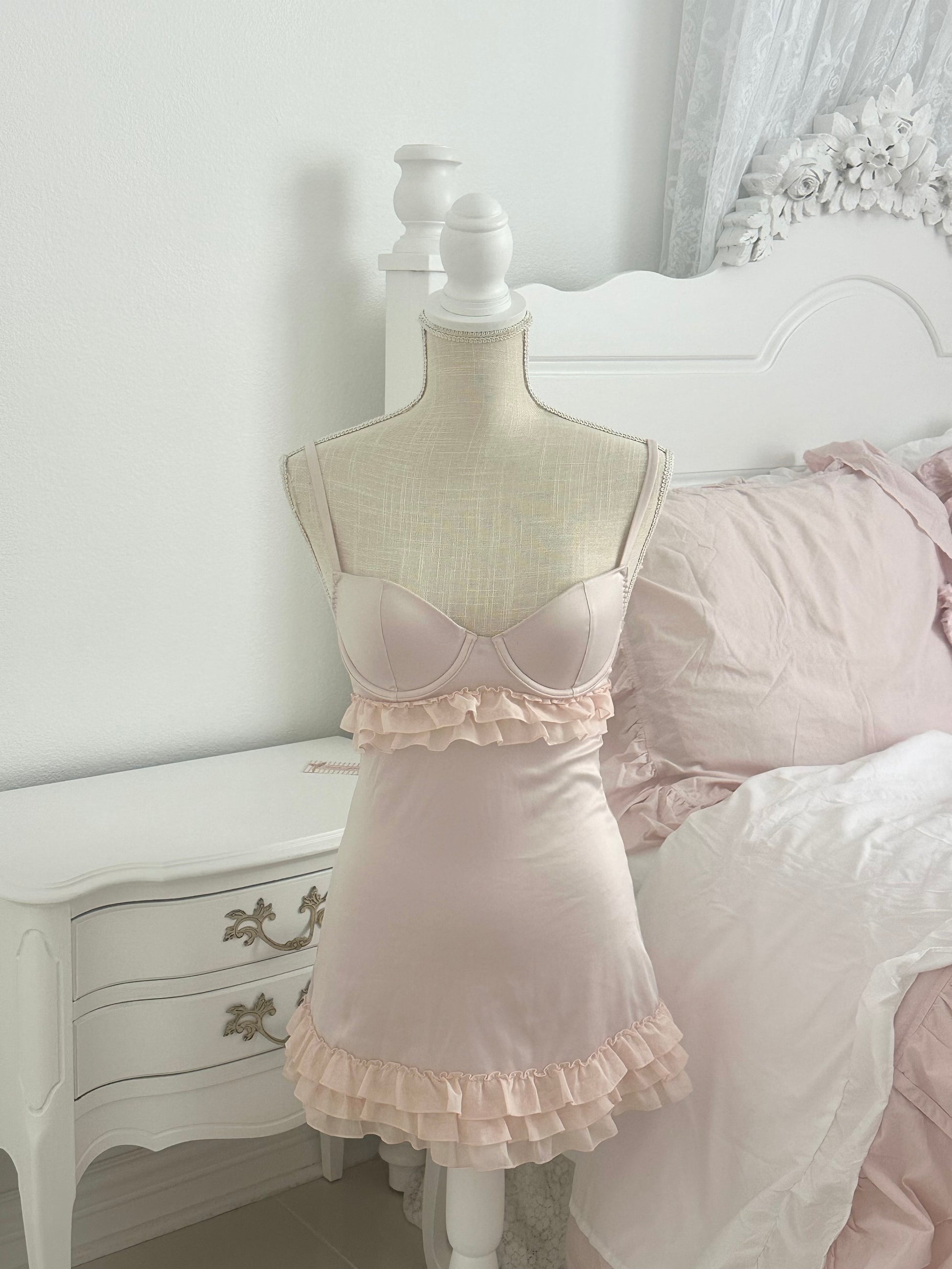 Vintage 2009 Victoria’s Secret Shabby Chic Babydoll Size: 34 B