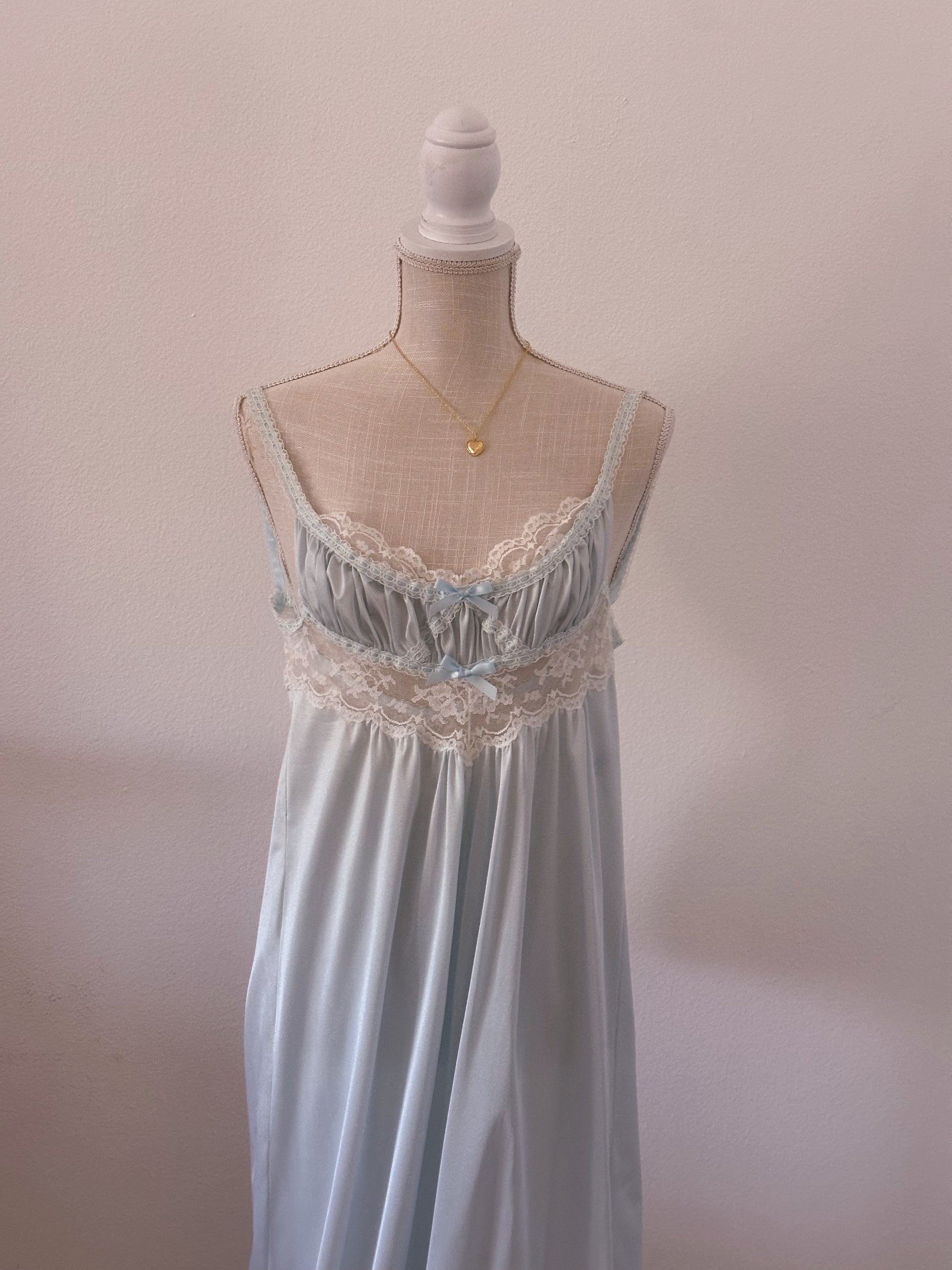 Vintage 1950s Wendy darling blue nightgown Size: xs