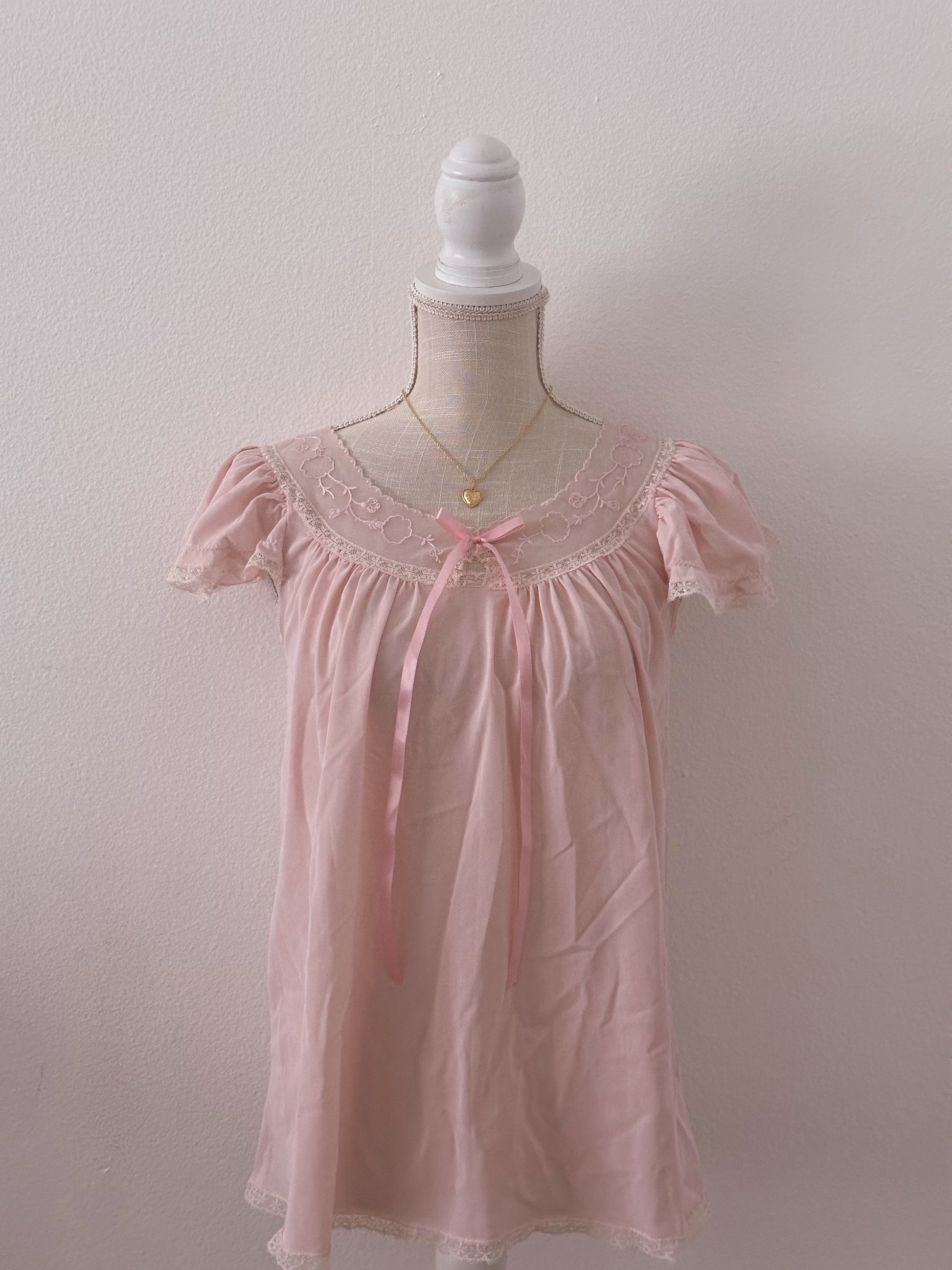 Vintage 1950s pink coquette babydoll Size: S