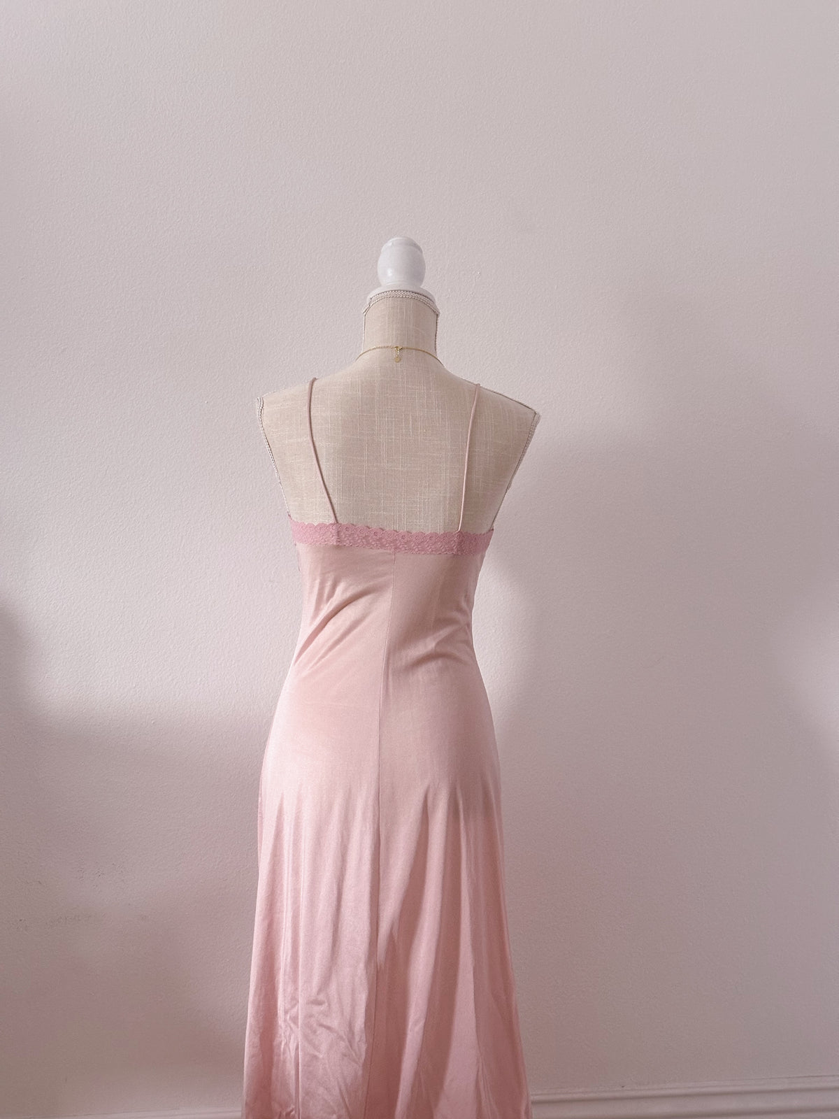 Vintage 1970s pink nightgown