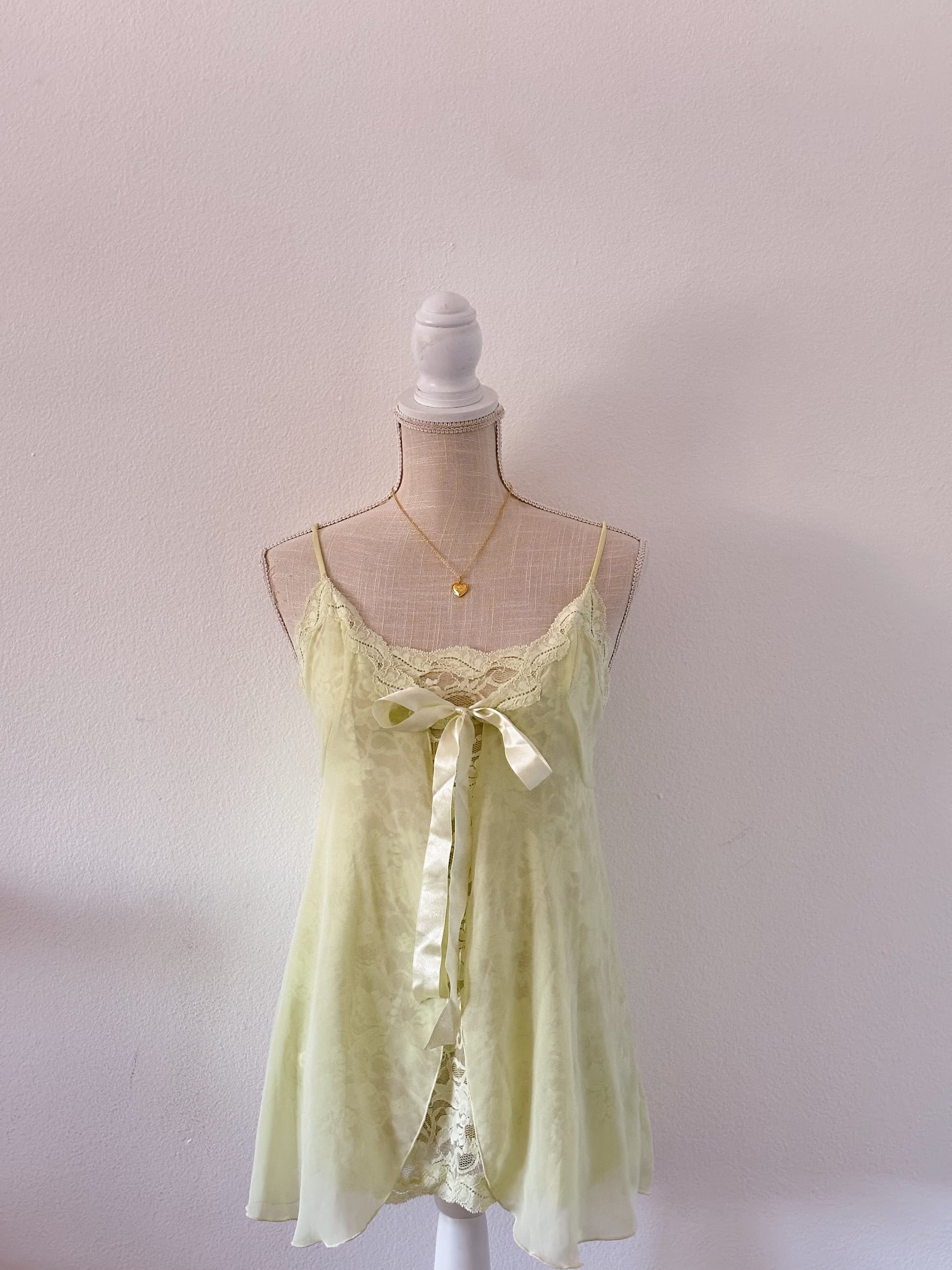 Vintage Victoria's Secret light green babydoll size: S￼