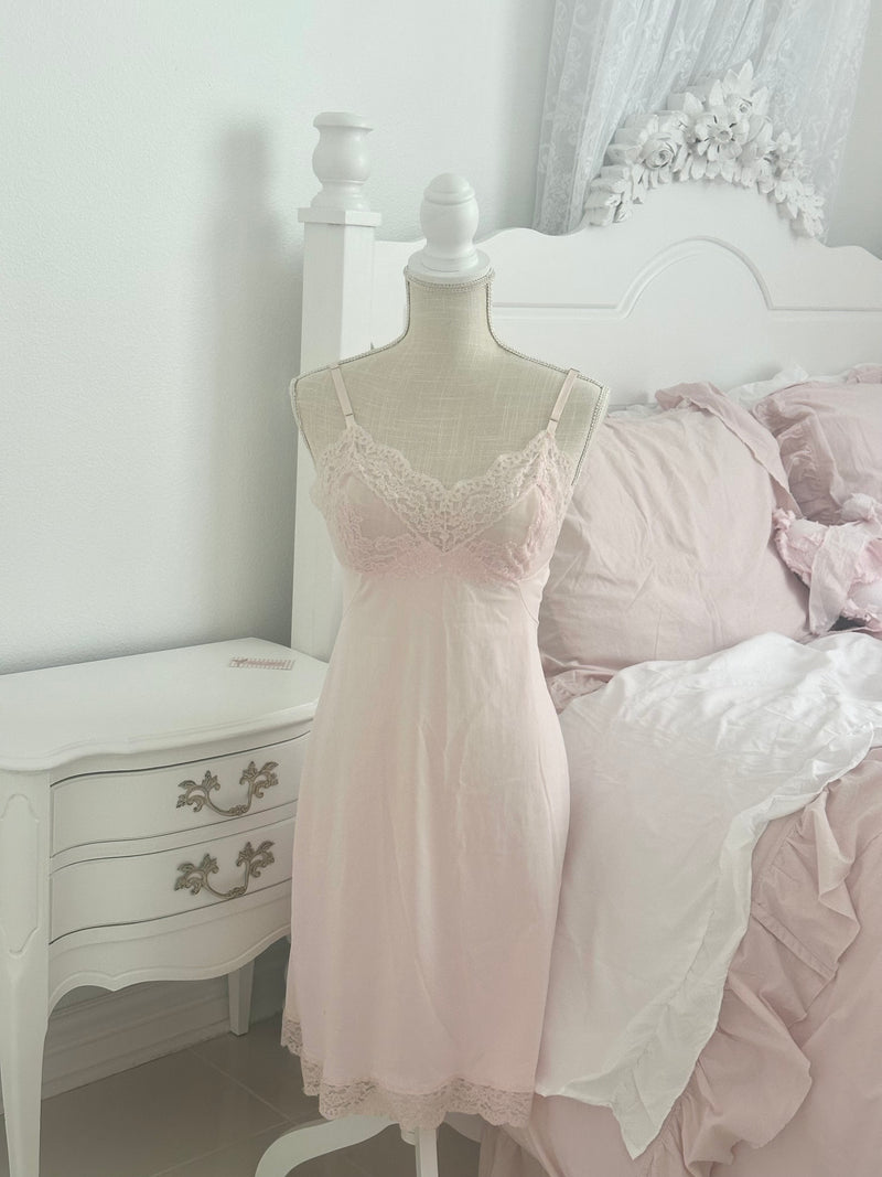 Vintage 1970s Pink Lace Slip Dress Size: XS (34A)