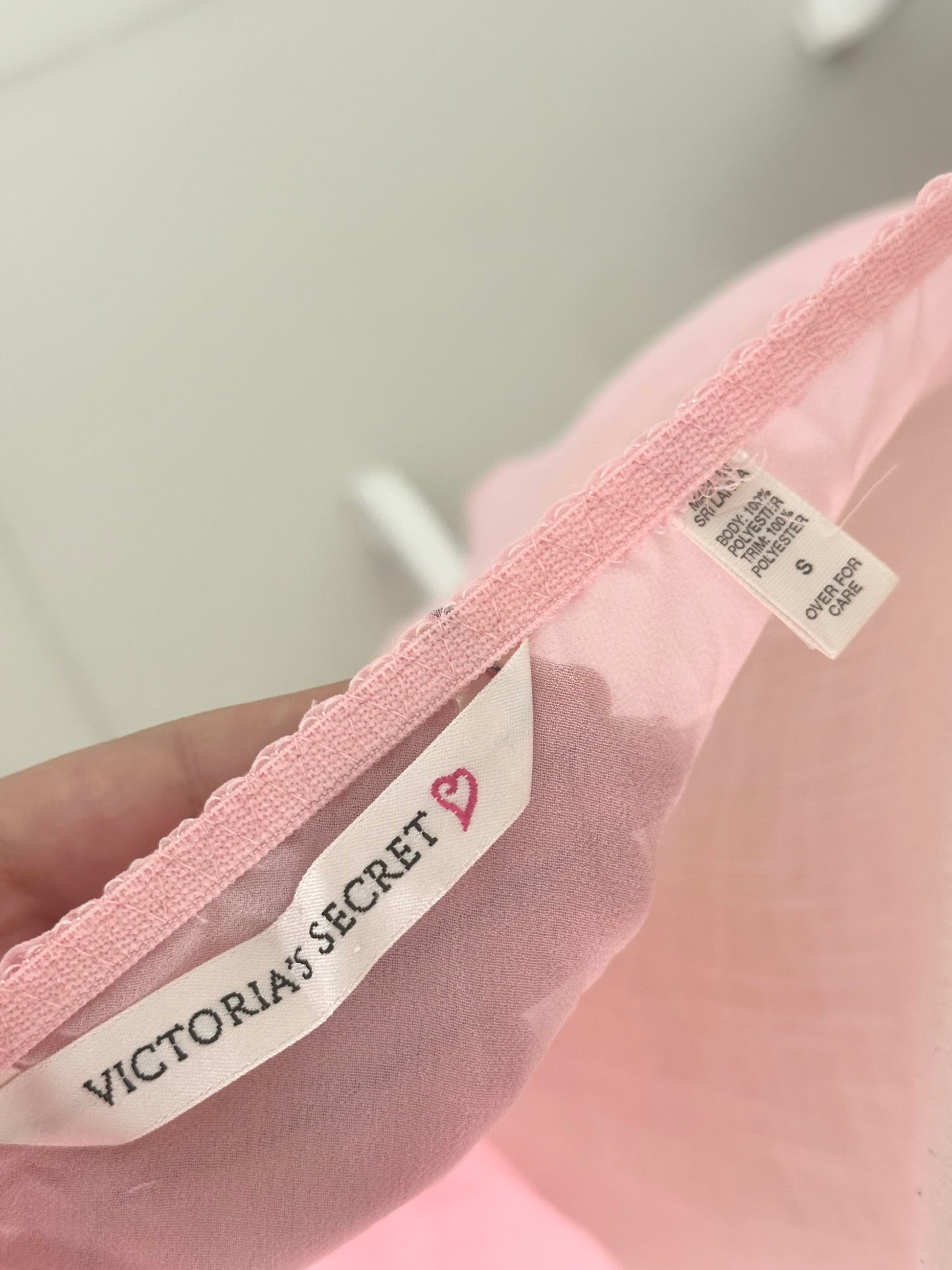 Vintage 1998 Victoria’s Secret Pink Sheer Babydoll Size: S