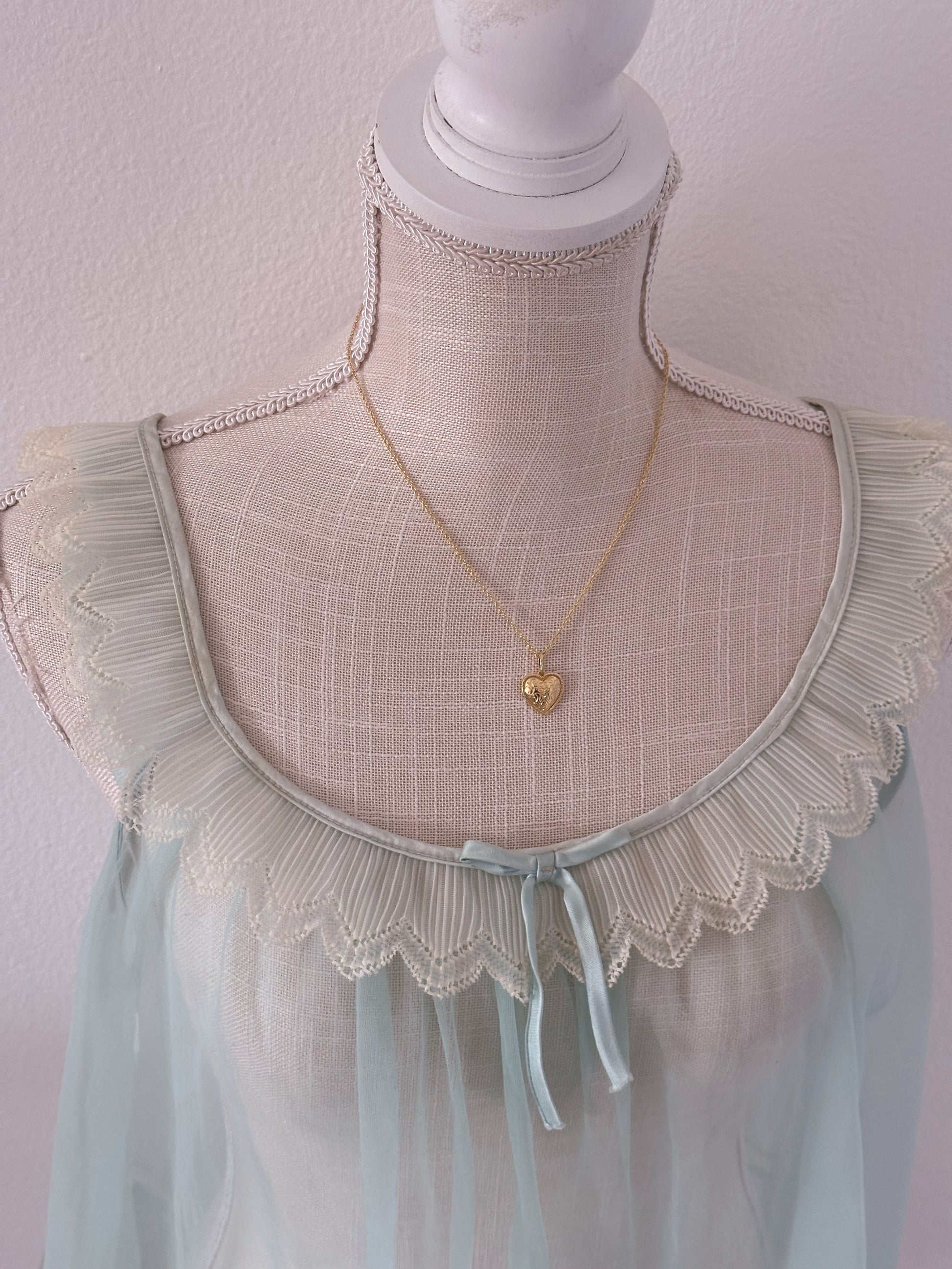 Vintage 1950s Sabrina Carpenter inspired babydoll size: one size