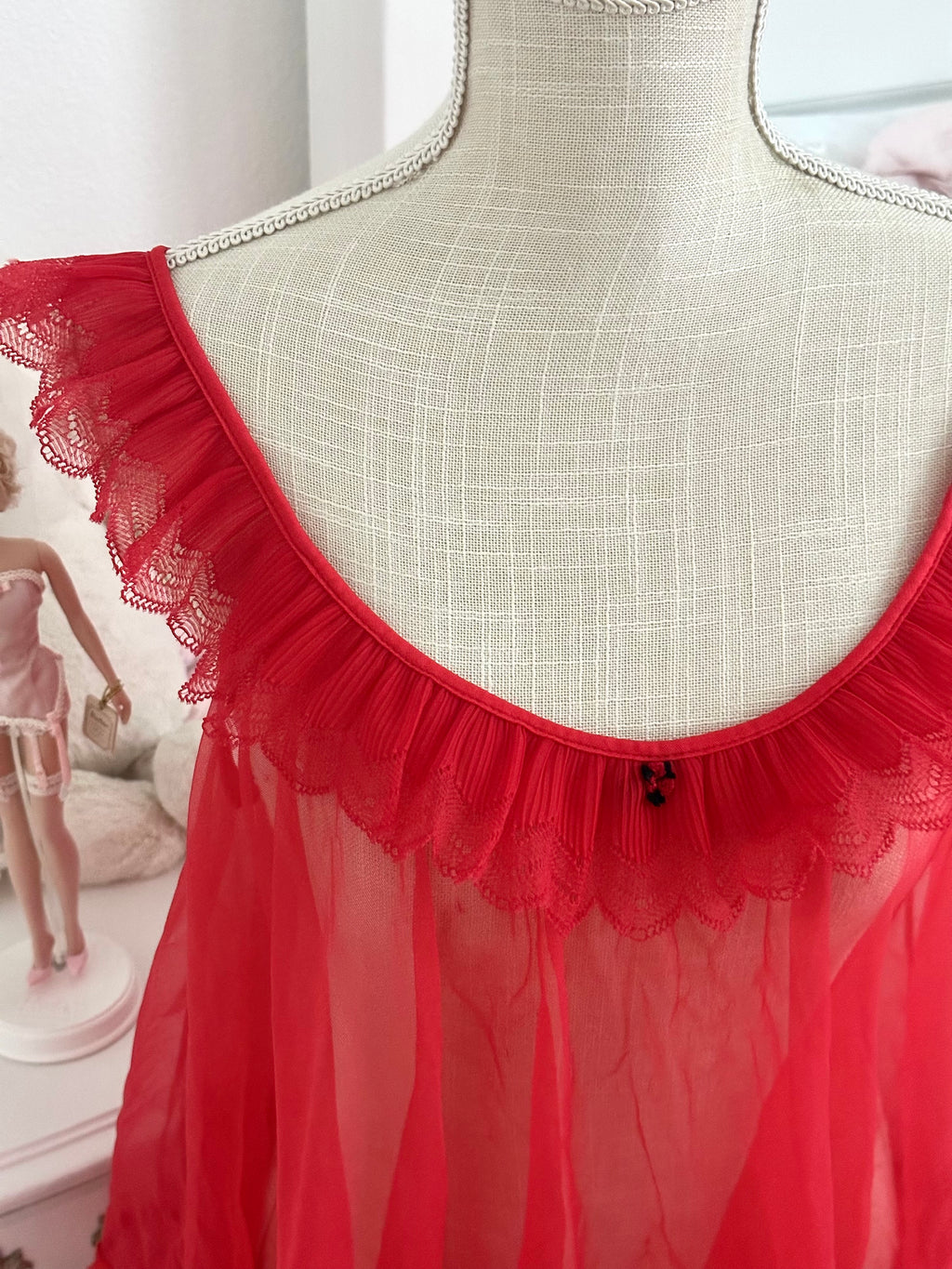 Vintage 1960s Made in USA Red Sheer Lace Ruffle Babydoll Top Size: M