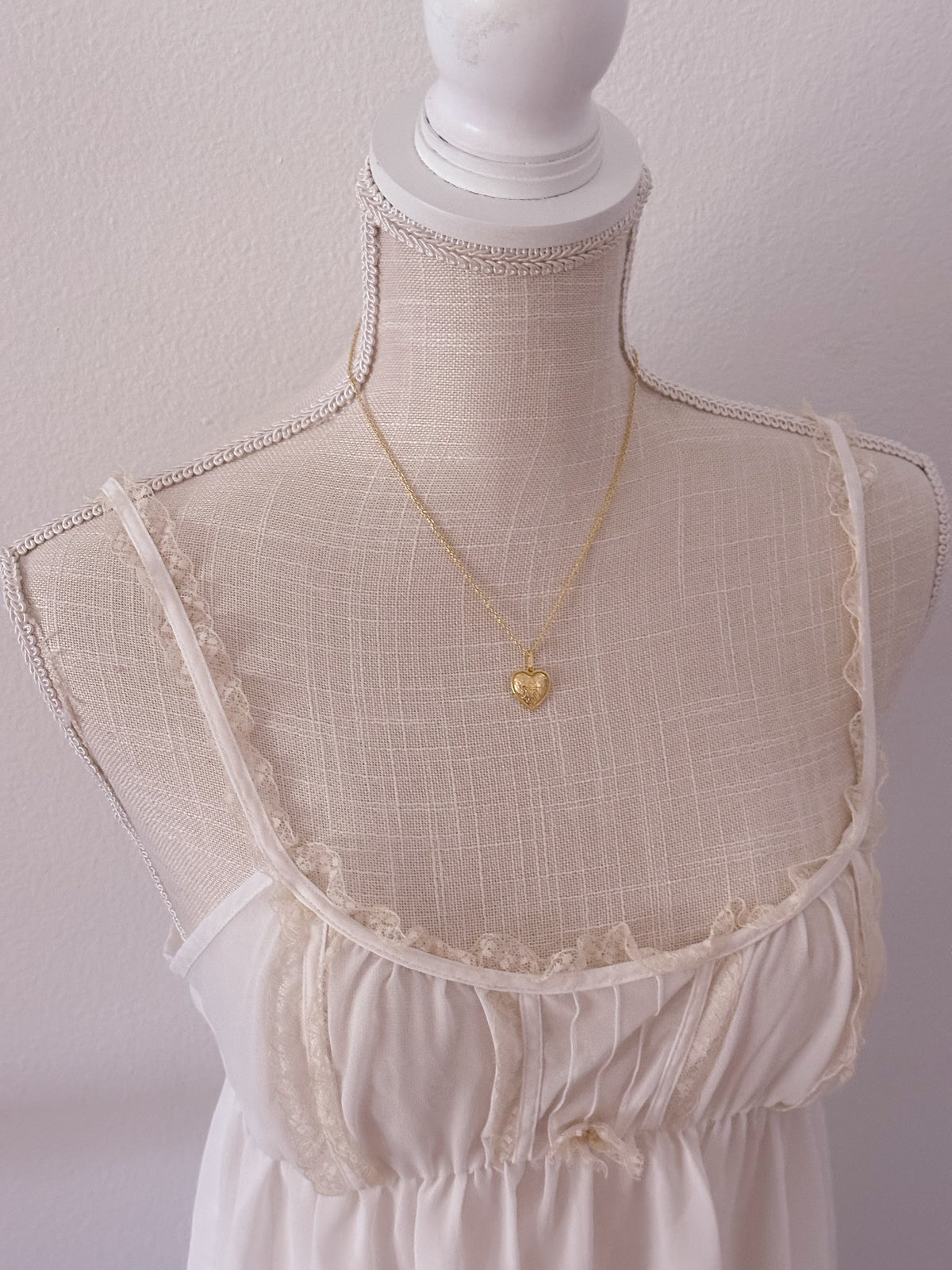 Victoria's Secret white milkmaid babydoll sheer cami top size: S