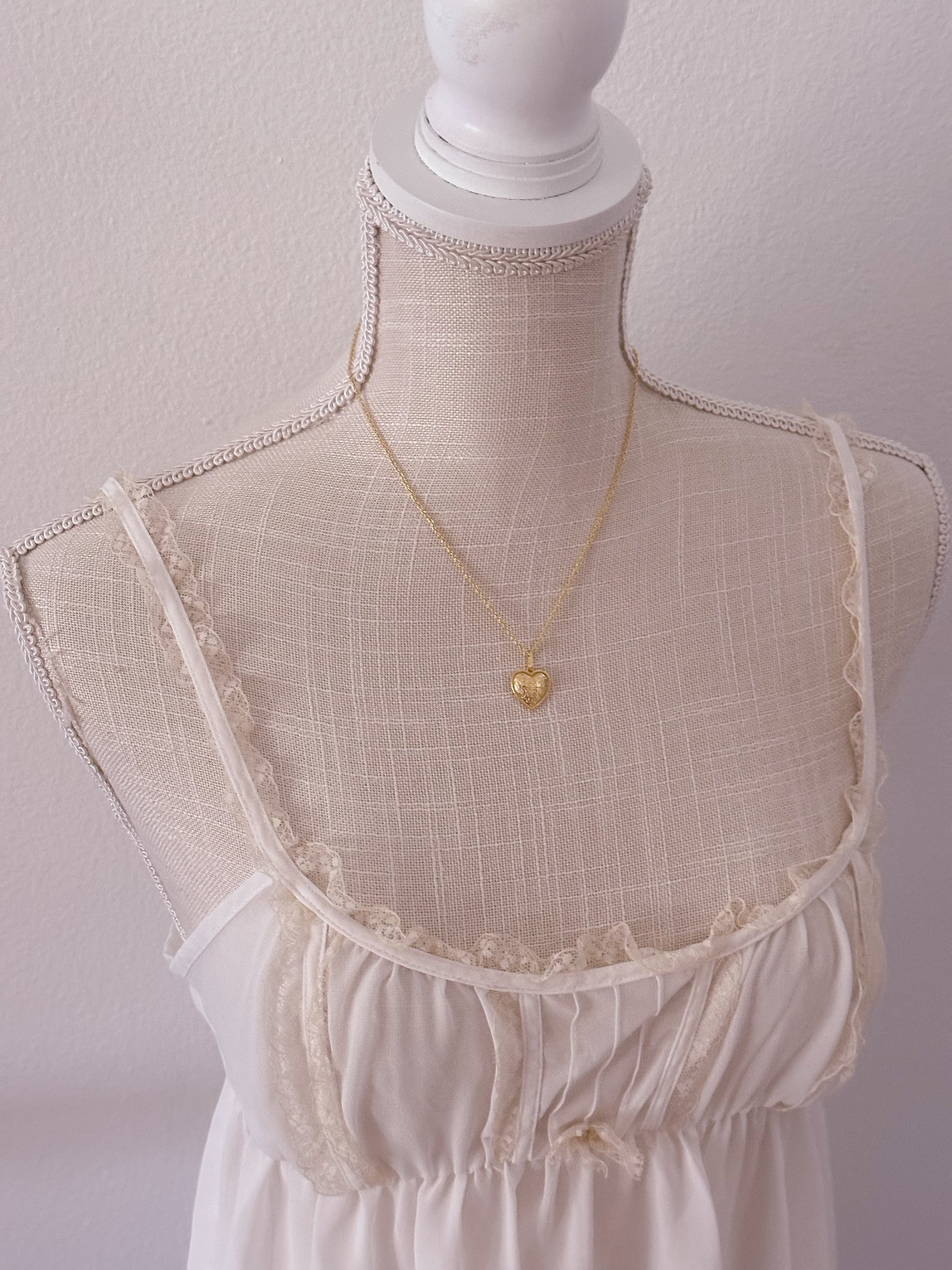 Victoria's Secret white milkmaid babydoll sheer cami top size: S