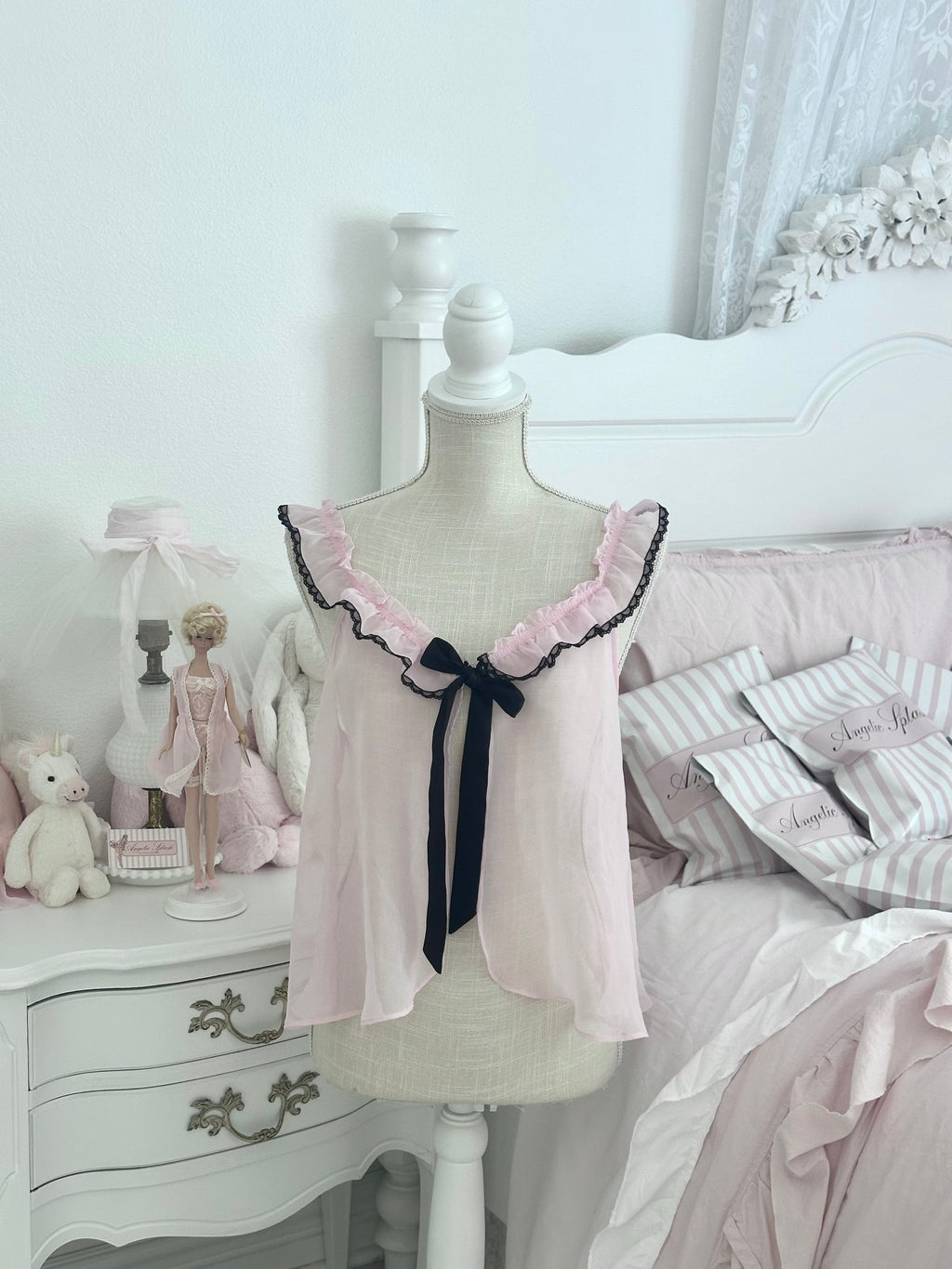 Vintage Frederick’s of Hollywood Pink & Black Trim Babydoll Cover Up Size: M