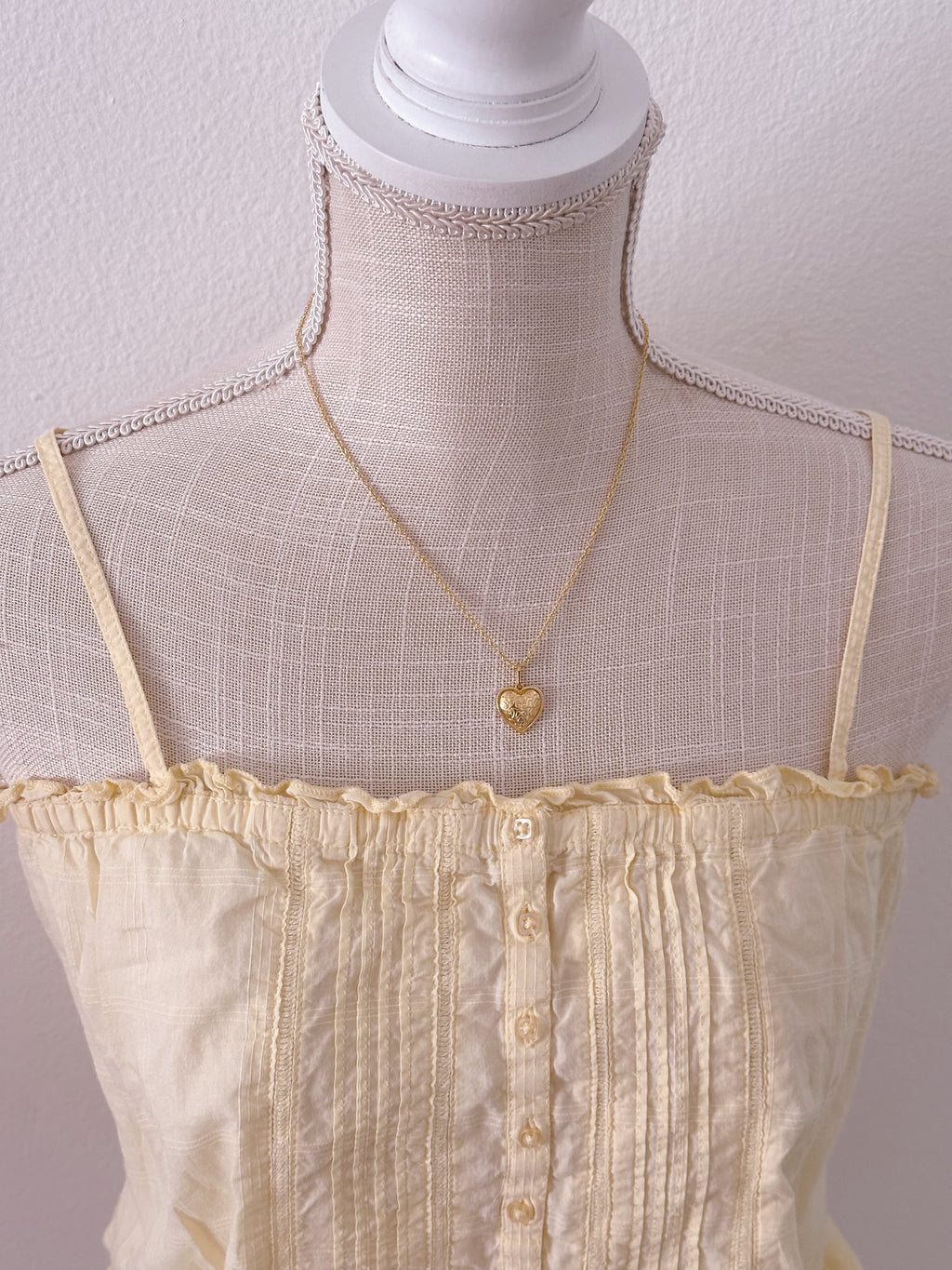 Vintage aeropostale yellow babydoll top size: M