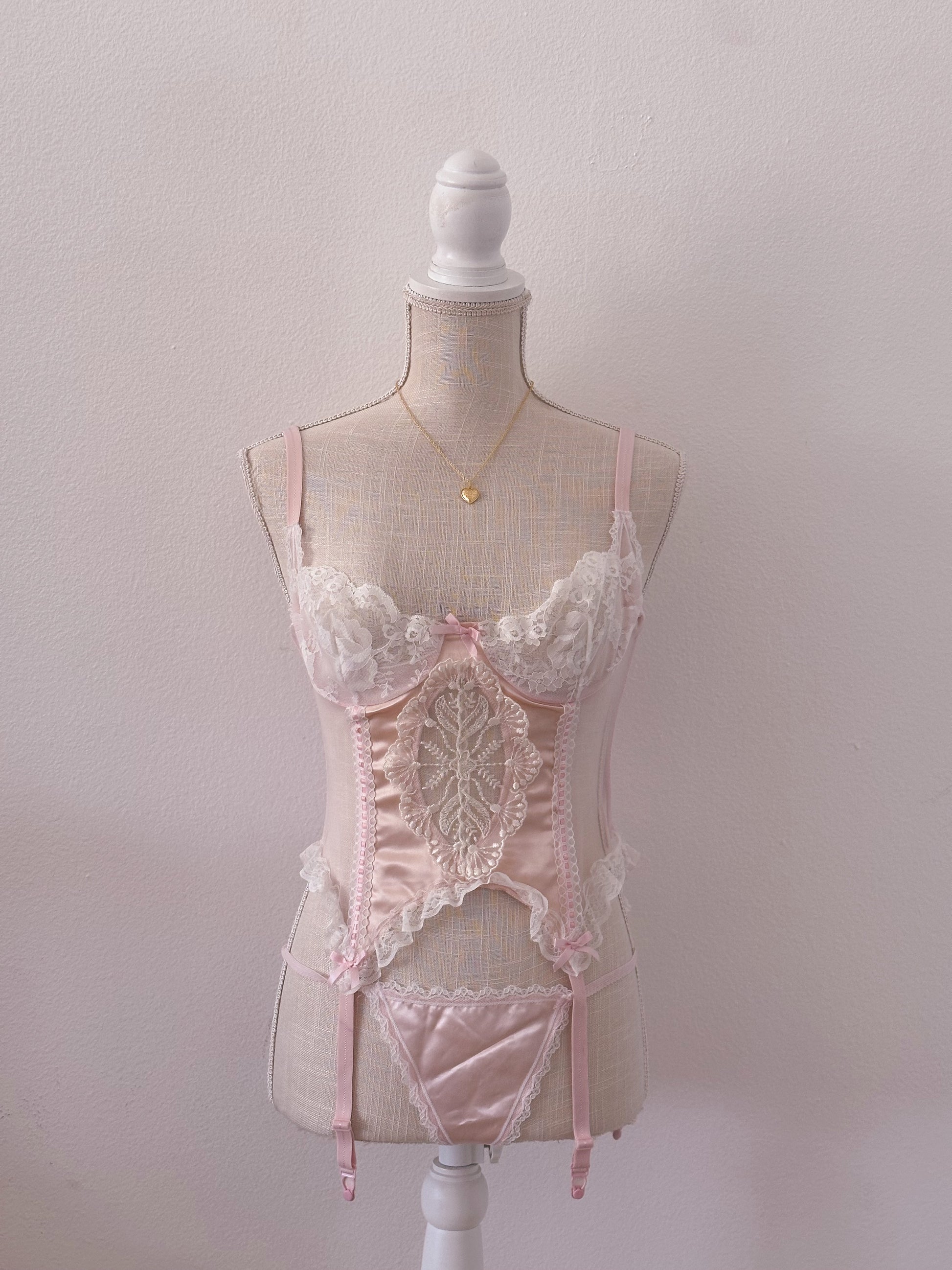 Vintage 1950s emil bole pink lingerie set size: S