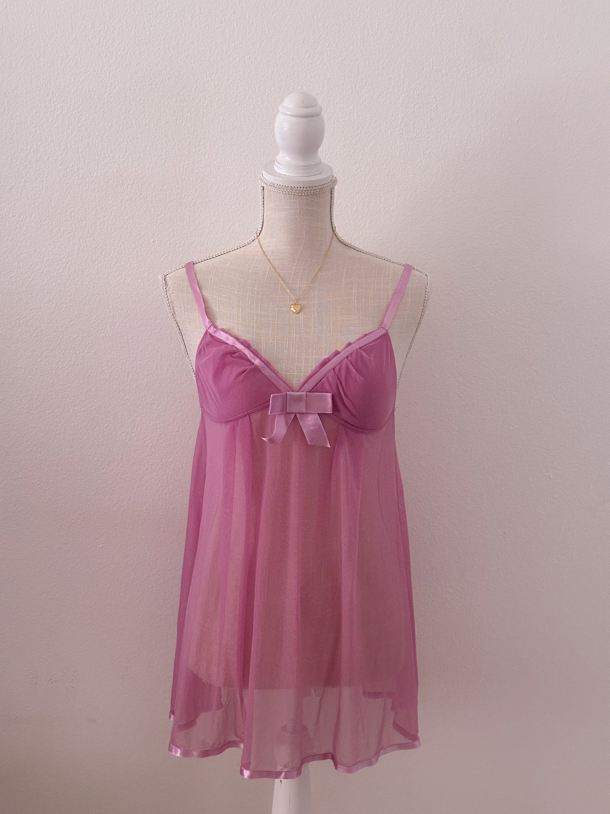 Vintage Victoria's Secret pink/purple Sabrina Carpenter Babydoll size: M