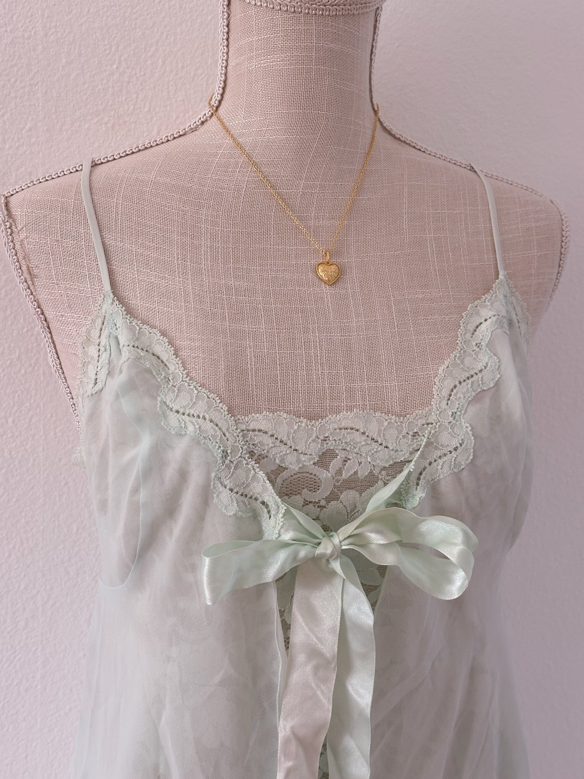 Vintage 1990s mint green Victoria's Secret babydoll slip dress size: S