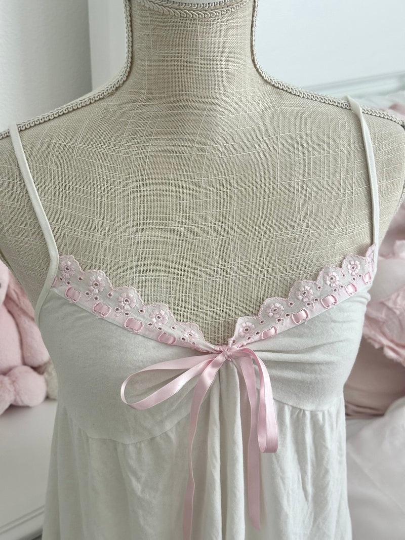 Vintage 2010 Victoria’s Secret White modal Cotton Nightgown Size: S