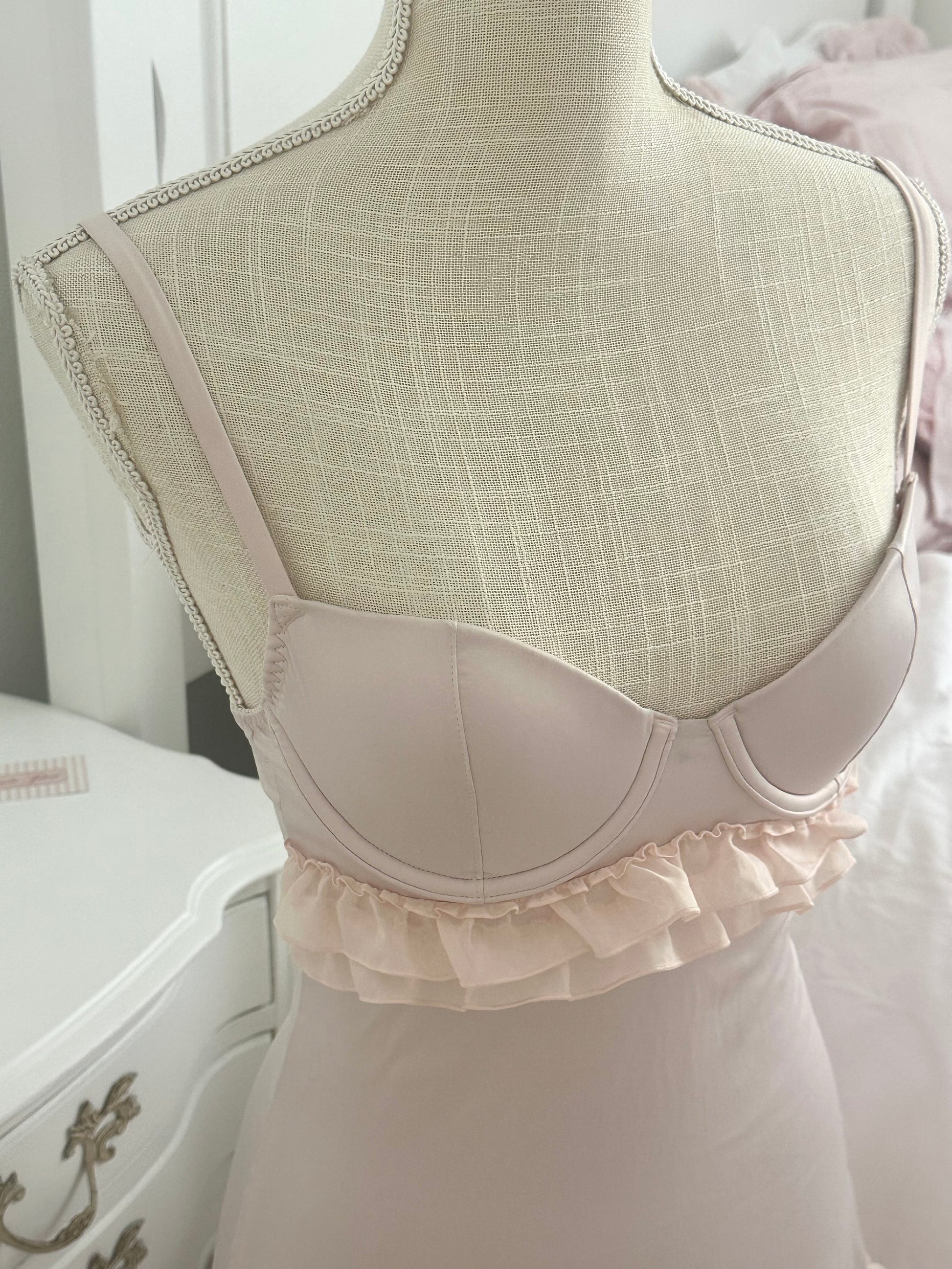 Vintage 2009 Victoria’s Secret Shabby Chic Babydoll Size: 34 B