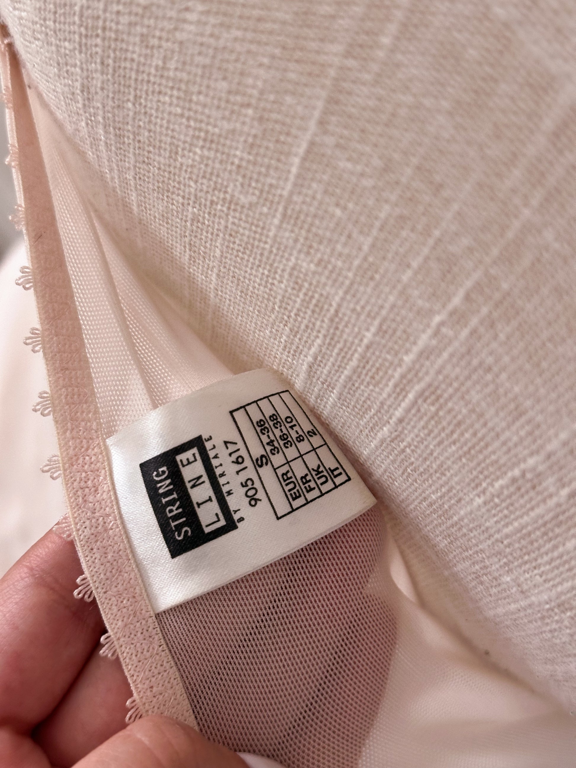 Y2K pink shabbychic lace cami top Size: S